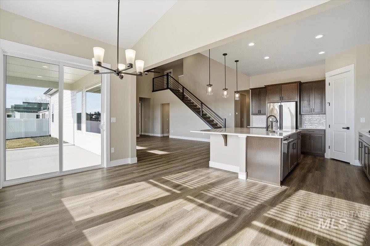 834 N Falling Water Way, Eagle, Idaho 83616, 3 Bedrooms, 3.5 Bathrooms, Residential For Sale, Price $839,990,MLS 98974015