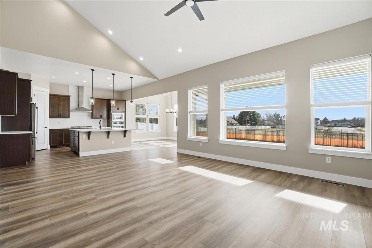 834 N Falling Water Way, Eagle, Idaho 83616, 3 Bedrooms, 3.5 Bathrooms, Residential For Sale, Price $839,990,MLS 98974015