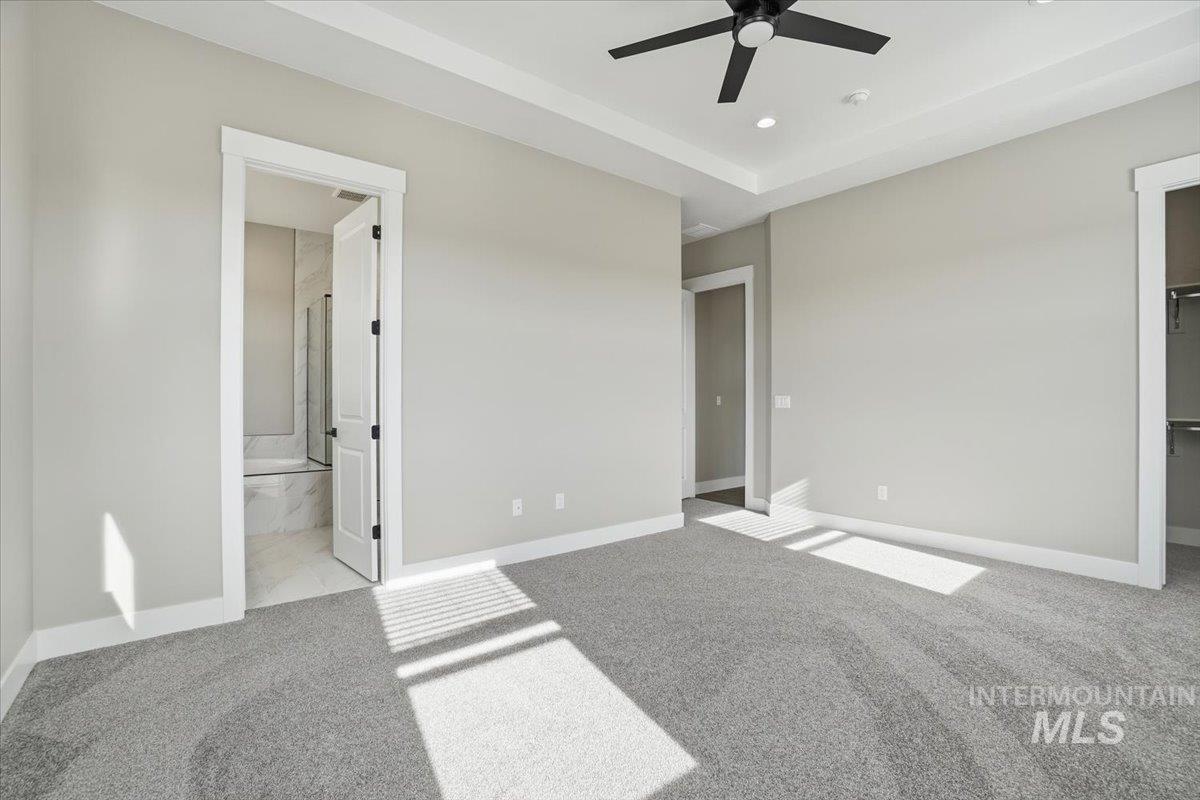 834 N Falling Water Way, Eagle, Idaho 83616, 3 Bedrooms, 3.5 Bathrooms, Residential For Sale, Price $839,990,MLS 98974015