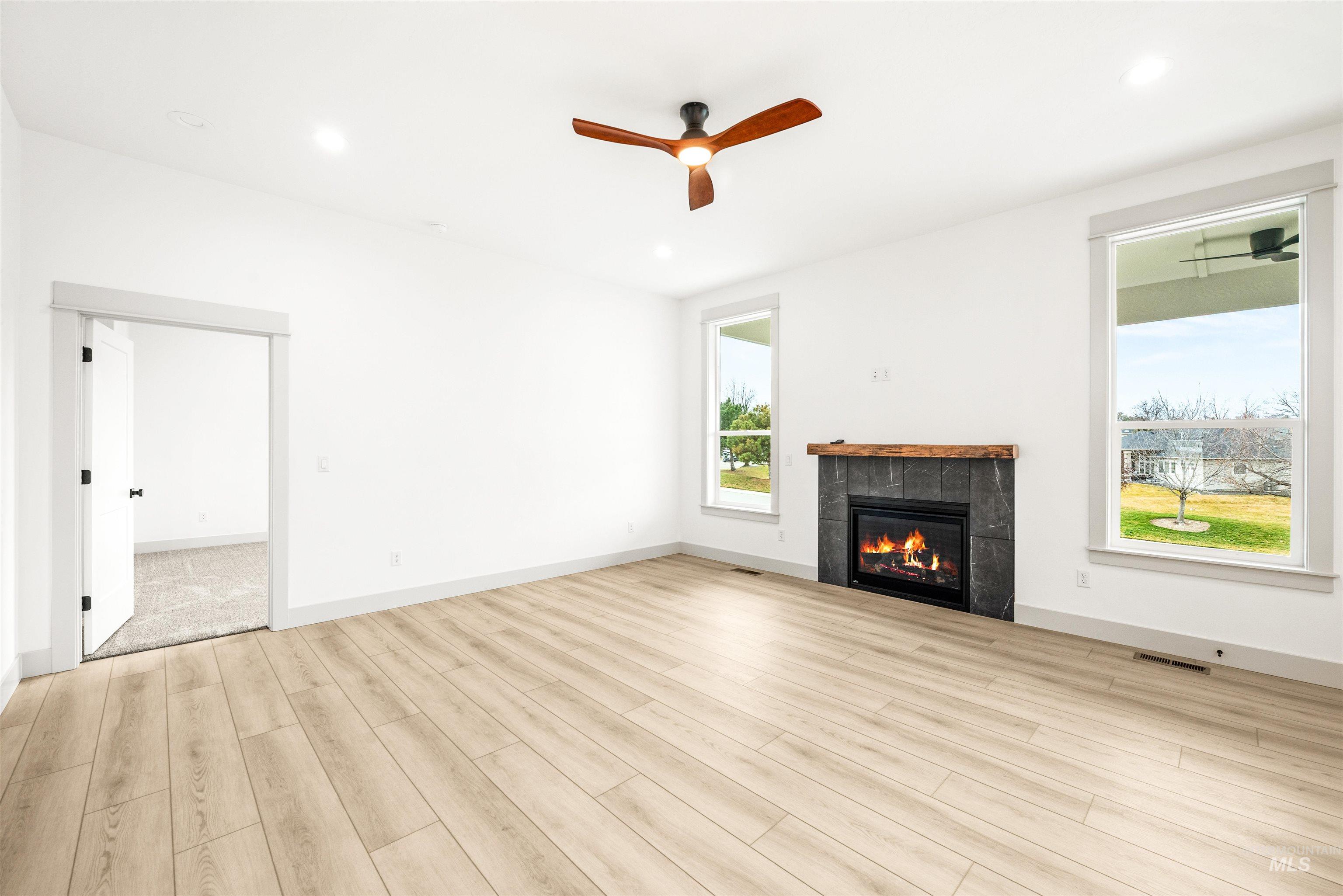 442 E Elaine Ct, Nampa, Idaho 83686, 3 Bedrooms, 2.5 Bathrooms, Residential For Sale, Price $699,900,MLS 98974019