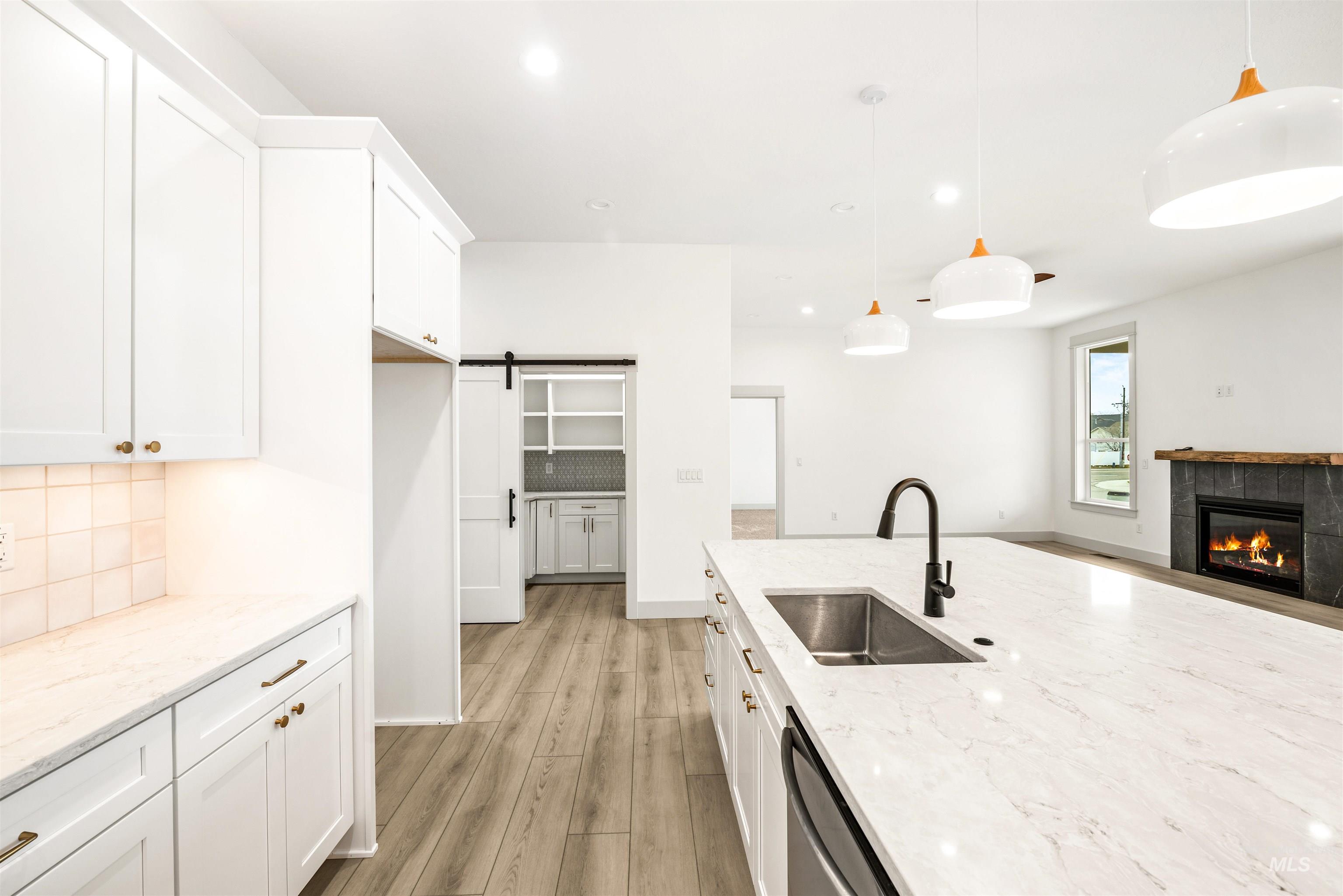 442 E Elaine Ct, Nampa, Idaho 83686, 3 Bedrooms, 2.5 Bathrooms, Residential For Sale, Price $699,900,MLS 98974019