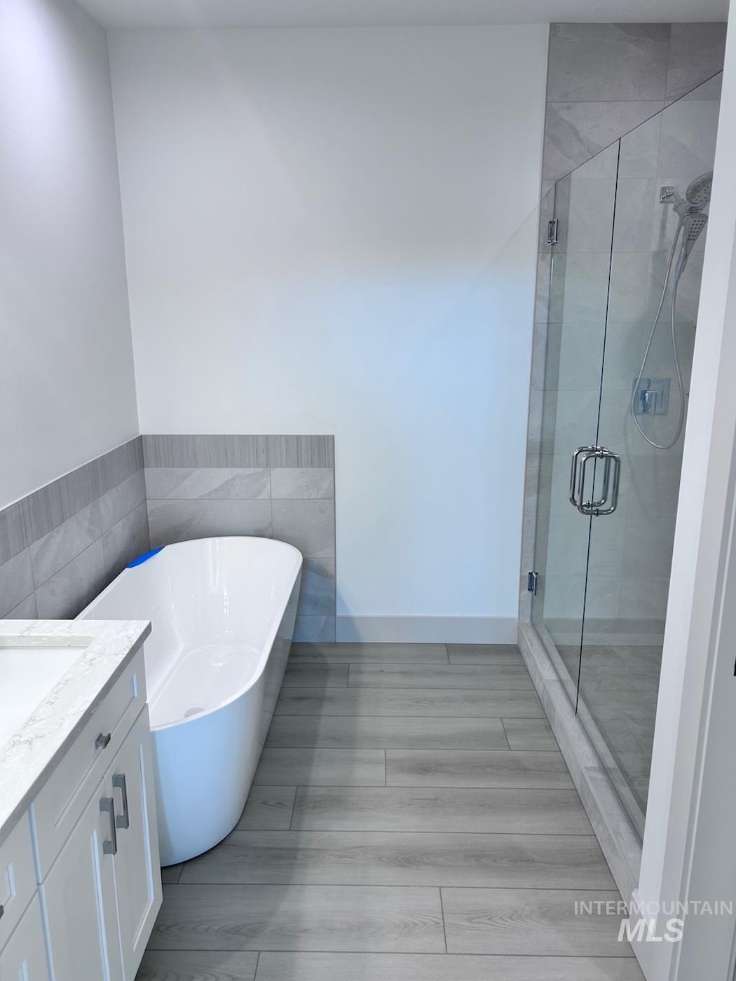 442 E Elaine Ct, Nampa, Idaho 83686, 3 Bedrooms, 2.5 Bathrooms, Residential For Sale, Price $699,900,MLS 98974019