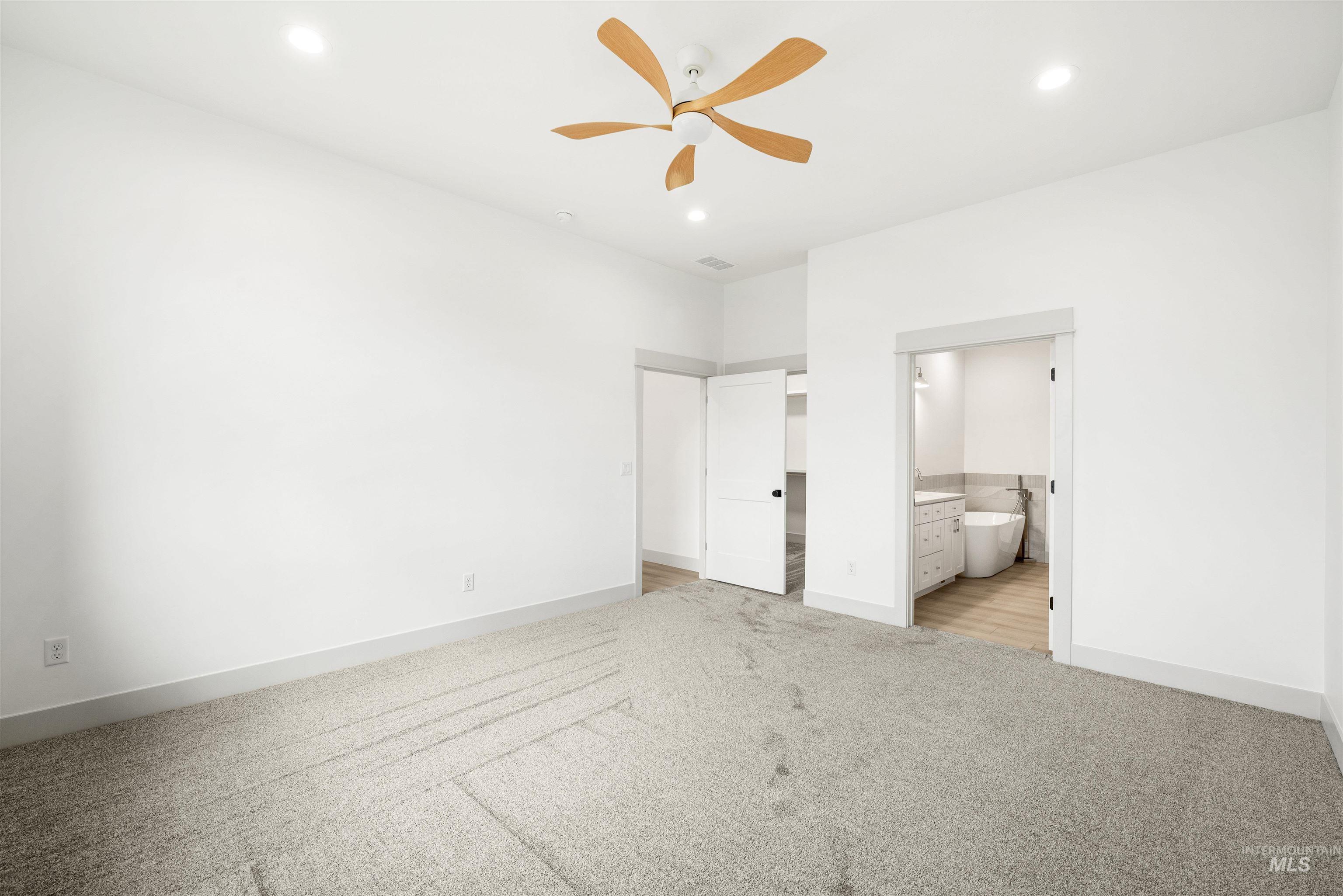 442 E Elaine Ct, Nampa, Idaho 83686, 3 Bedrooms, 2.5 Bathrooms, Residential For Sale, Price $699,900,MLS 98974019