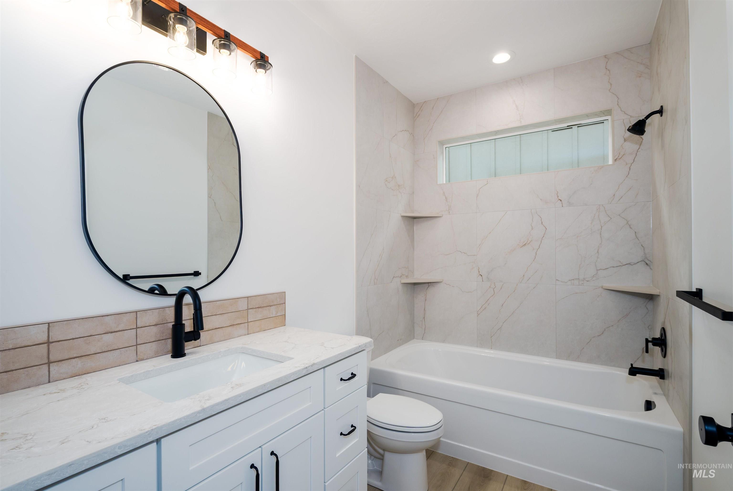 442 E Elaine Ct, Nampa, Idaho 83686, 3 Bedrooms, 2.5 Bathrooms, Residential For Sale, Price $699,900,MLS 98974019