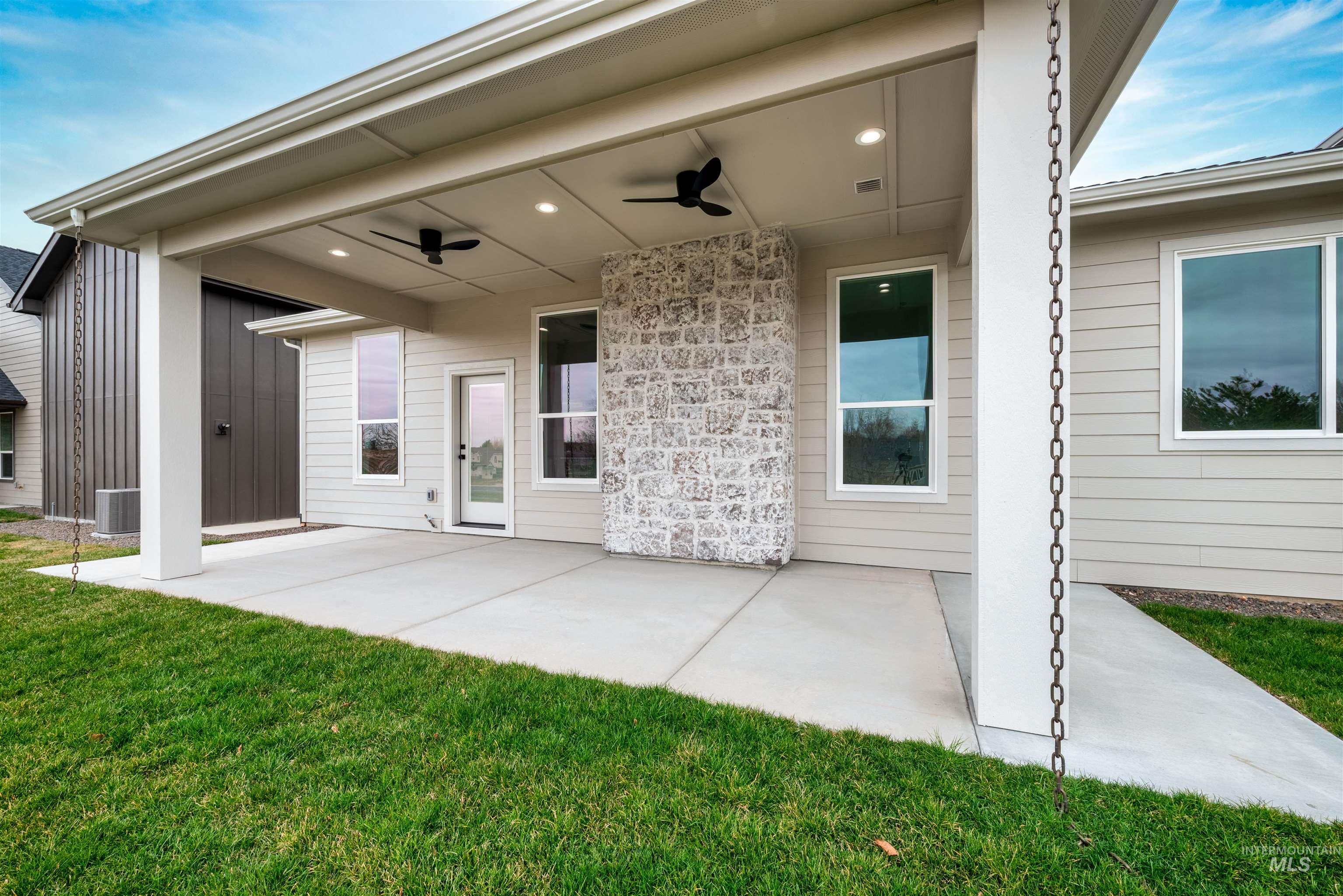 442 E Elaine Ct, Nampa, Idaho 83686, 3 Bedrooms, 2.5 Bathrooms, Residential For Sale, Price $699,900,MLS 98974019