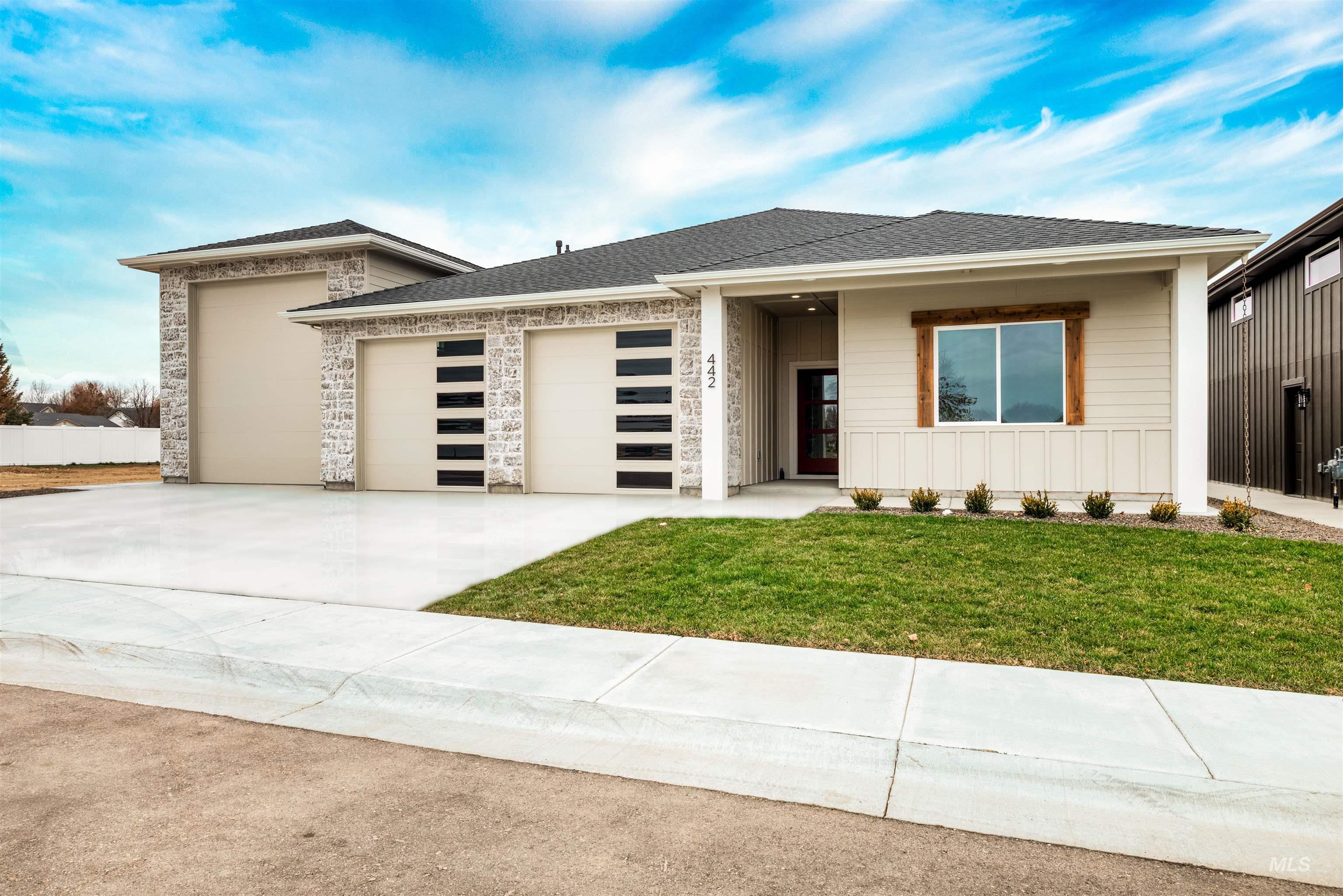 442 E Elaine Ct, Nampa, Idaho 83686, 3 Bedrooms, 2.5 Bathrooms, Residential For Sale, Price $699,900,MLS 98974019