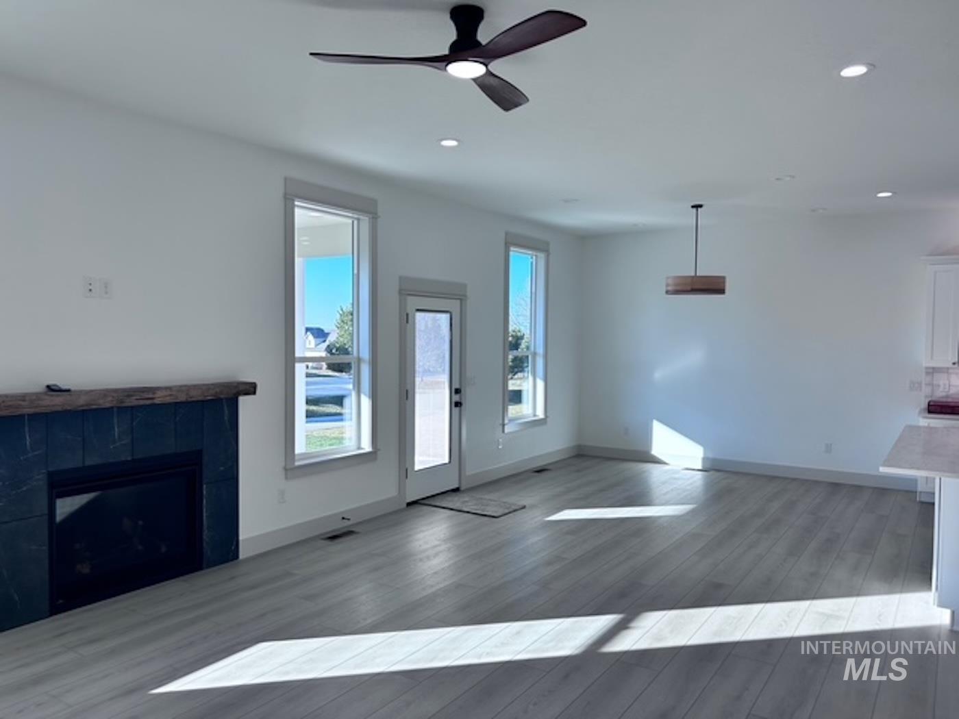 442 E Elaine Ct, Nampa, Idaho 83686, 3 Bedrooms, 2.5 Bathrooms, Residential For Sale, Price $699,900,MLS 98974019