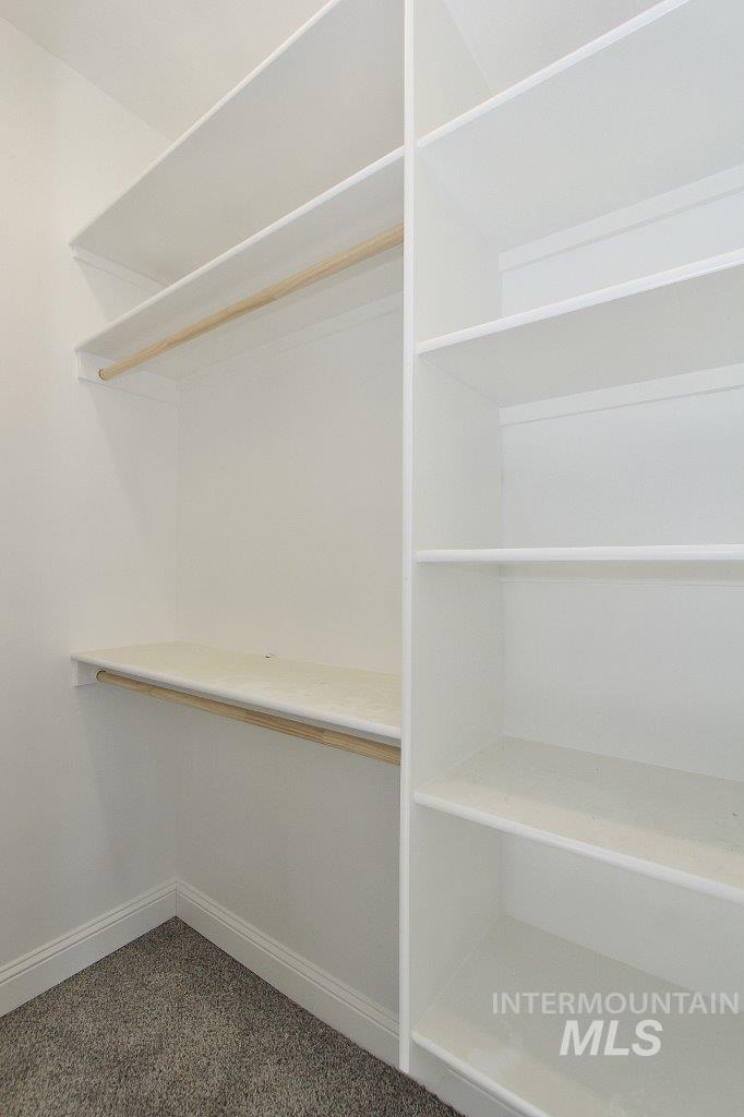 121 NW 2nd St, Ontario, Oregon 97914, 4 Bedrooms, 2.5 Bathrooms, Residential For Sale, Price $420,000,MLS 98974020