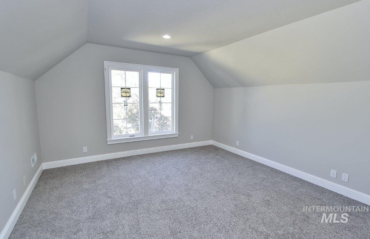 121 NW 2nd St, Ontario, Oregon 97914, 4 Bedrooms, 2.5 Bathrooms, Residential For Sale, Price $420,000,MLS 98974020