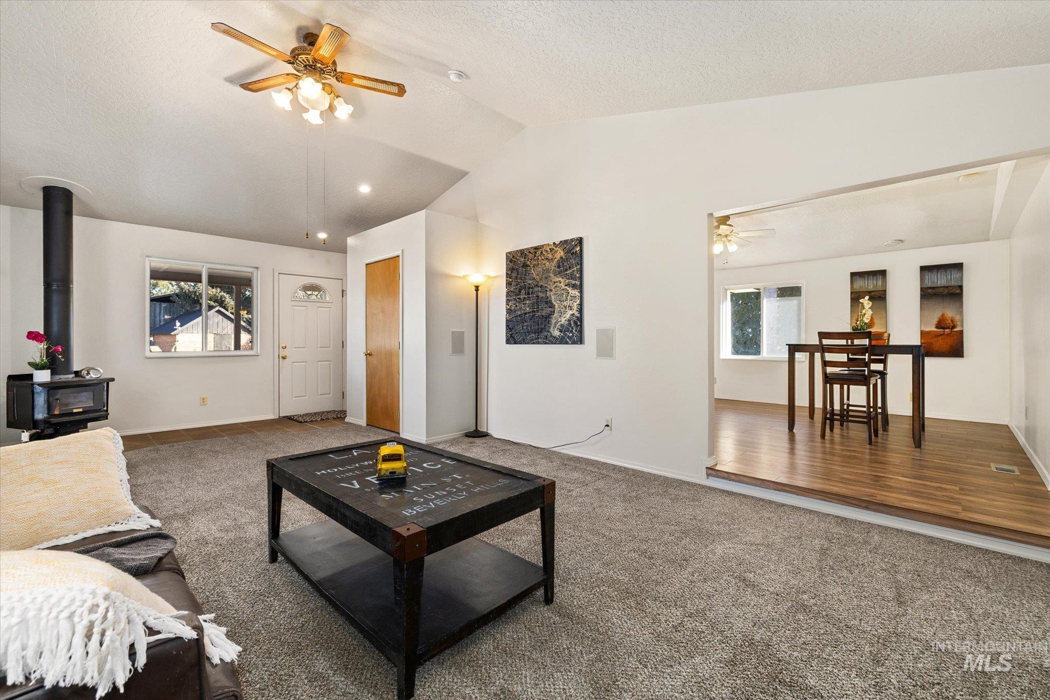 9820 Highway 44, Middleton, Idaho 83644, 3 Bedrooms, 2 Bathrooms, Residential For Sale, Price $399,500,MLS 98974024