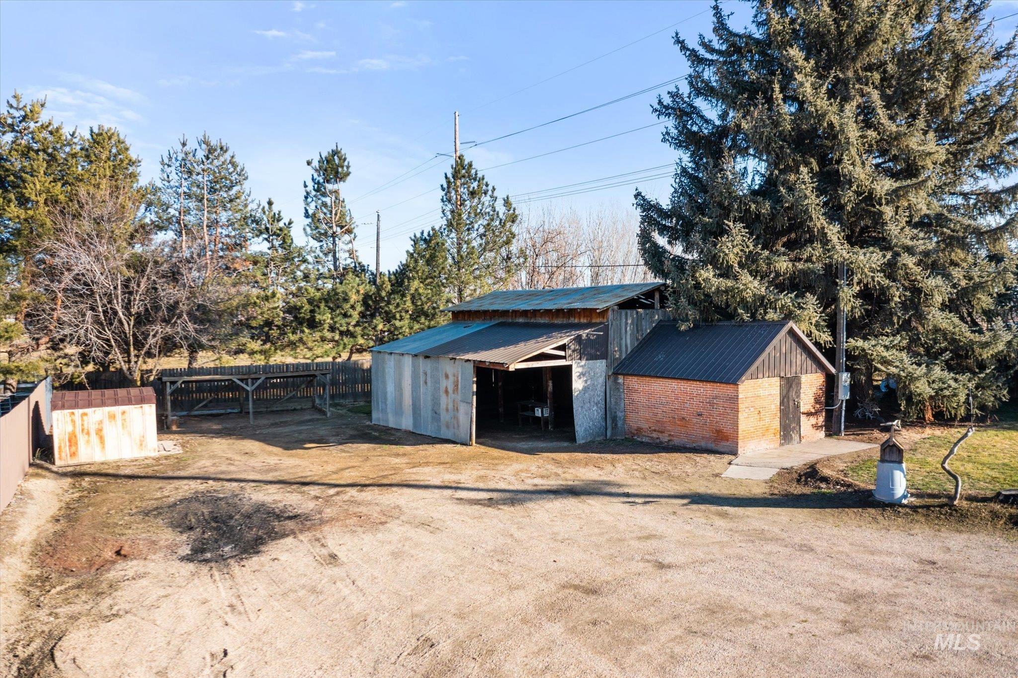 9820 Highway 44, Middleton, Idaho 83644, 3 Bedrooms, 2 Bathrooms, Residential For Sale, Price $399,500,MLS 98974024