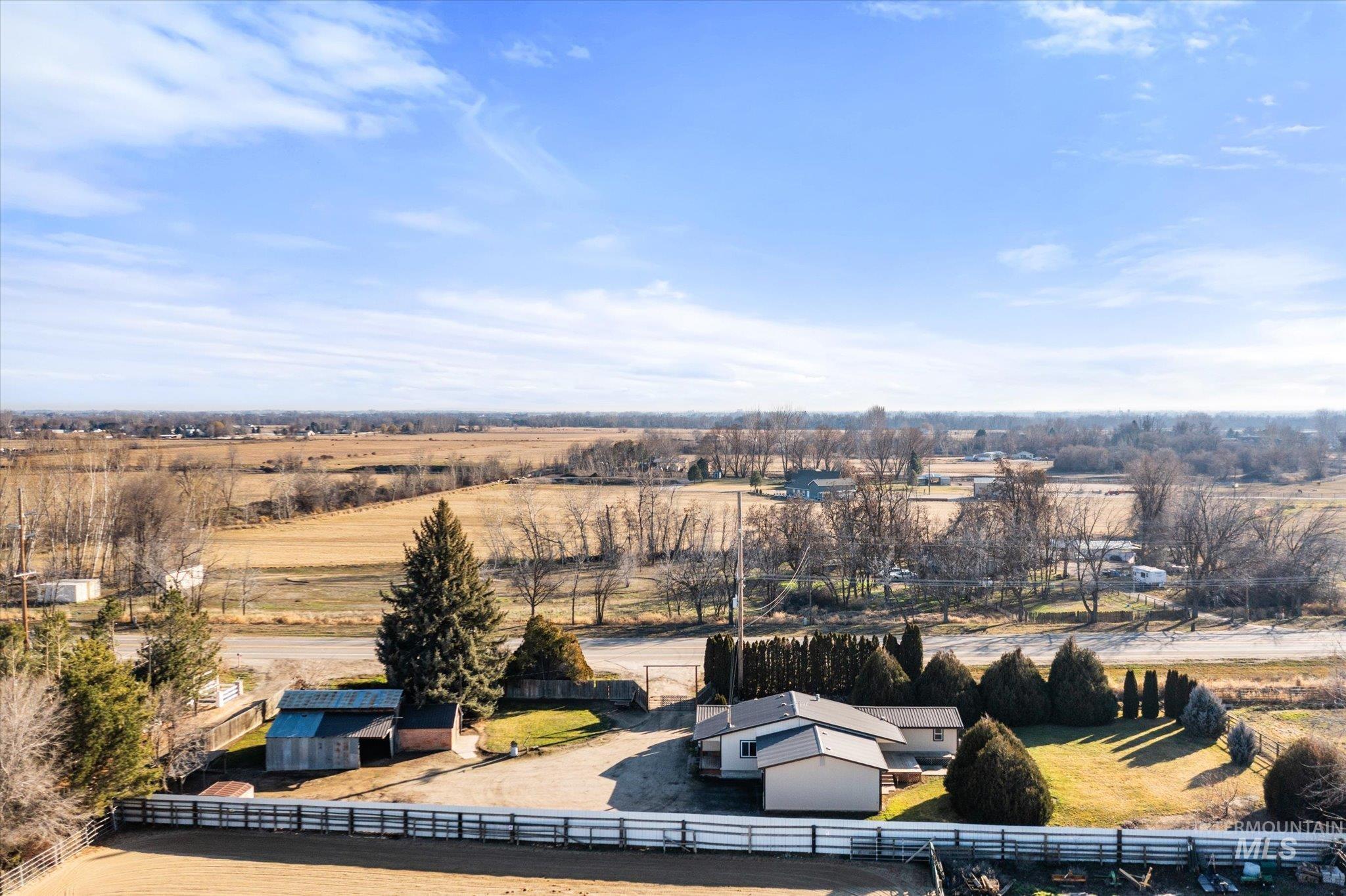 9820 Highway 44, Middleton, Idaho 83644, 3 Bedrooms, 2 Bathrooms, Residential For Sale, Price $399,500,MLS 98974024