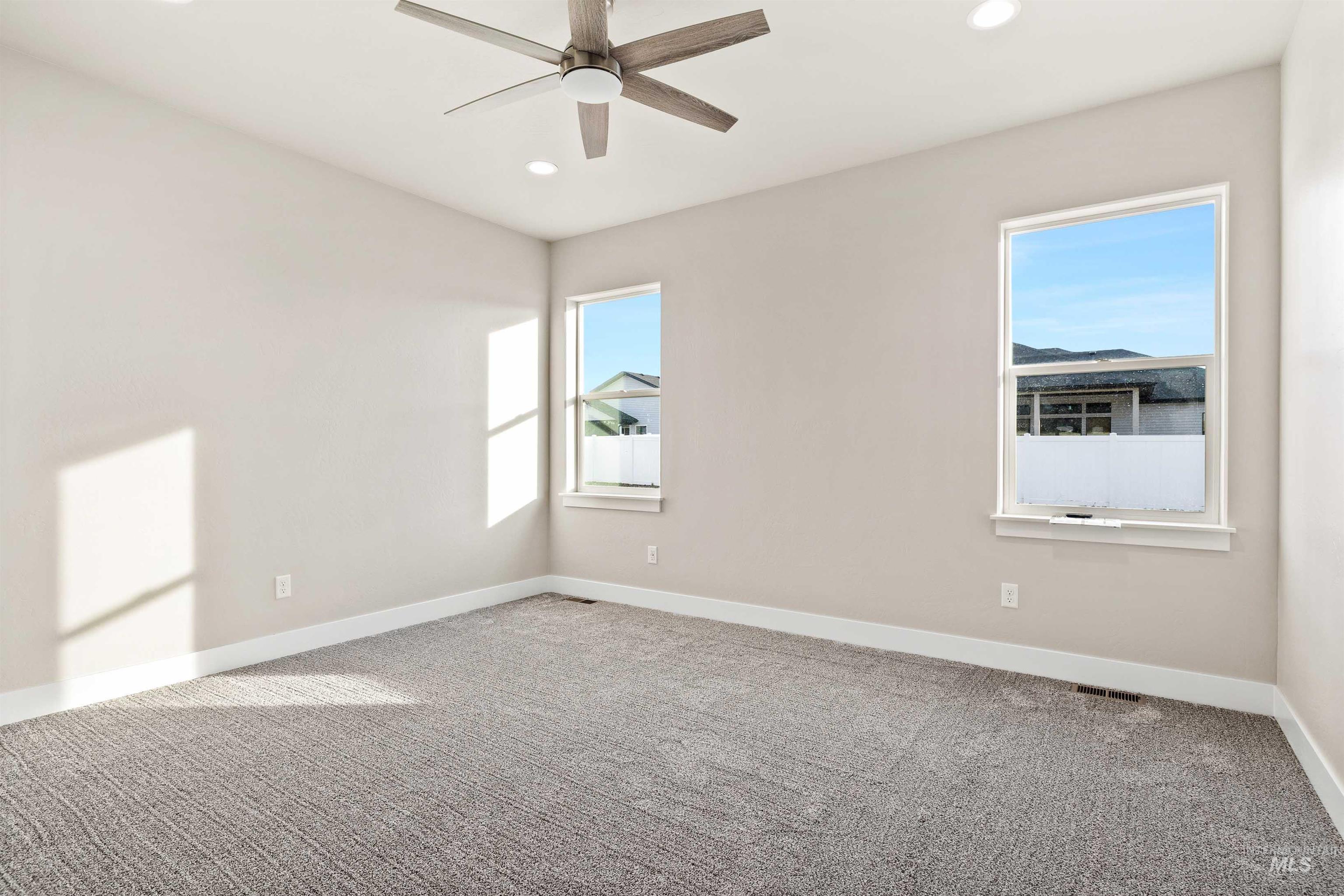 1025 Northridge Way, Kimberly, Idaho 83341-1844, 4 Bedrooms, 2 Bathrooms, Residential For Sale, Price $495,000,MLS 98974025