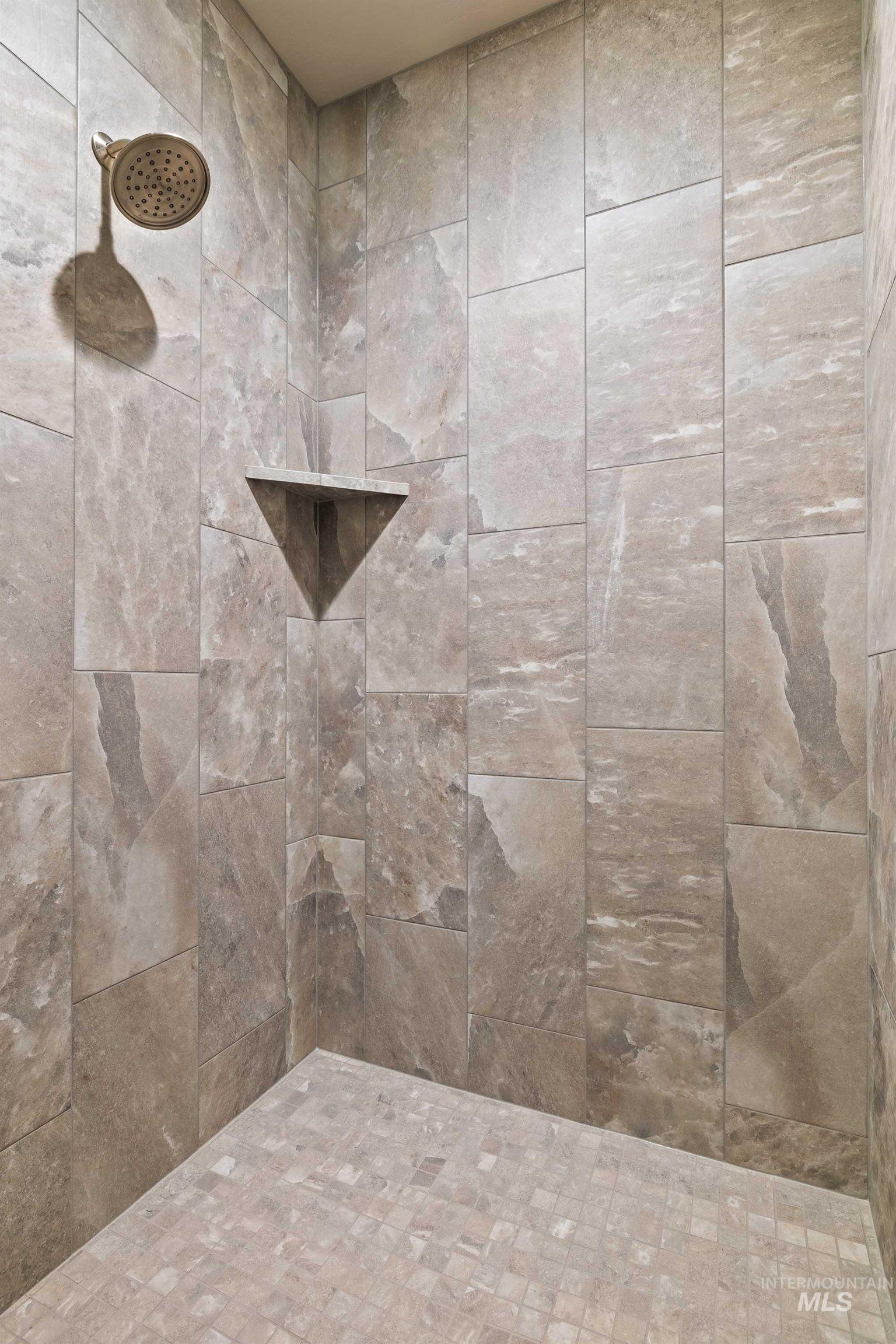 1025 Northridge Way, Kimberly, Idaho 83341-1844, 4 Bedrooms, 2 Bathrooms, Residential For Sale, Price $495,000,MLS 98974025