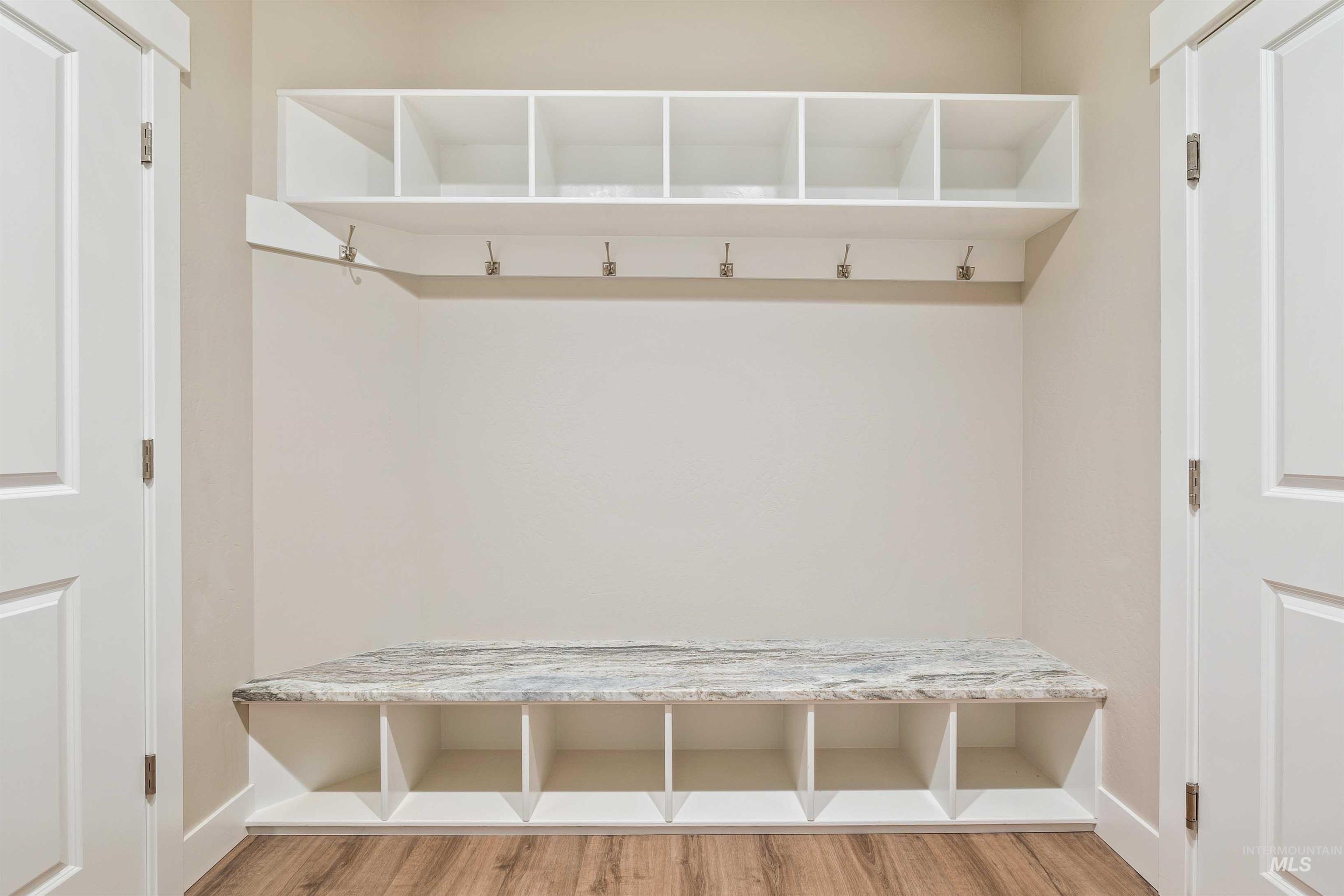 1025 Northridge Way, Kimberly, Idaho 83341-1844, 4 Bedrooms, 2 Bathrooms, Residential For Sale, Price $495,000,MLS 98974025