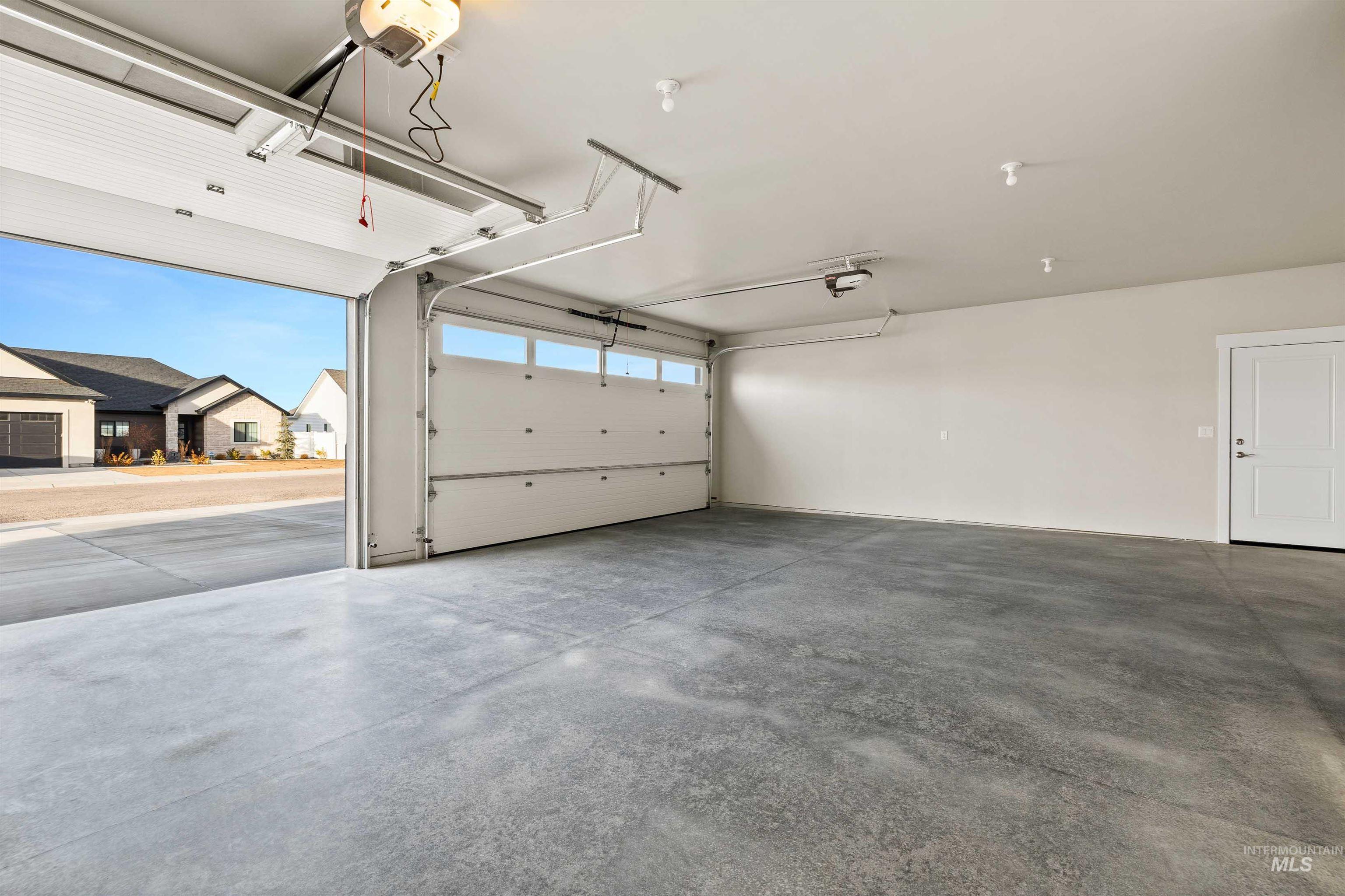 1025 Northridge Way, Kimberly, Idaho 83341-1844, 4 Bedrooms, 2 Bathrooms, Residential For Sale, Price $495,000,MLS 98974025