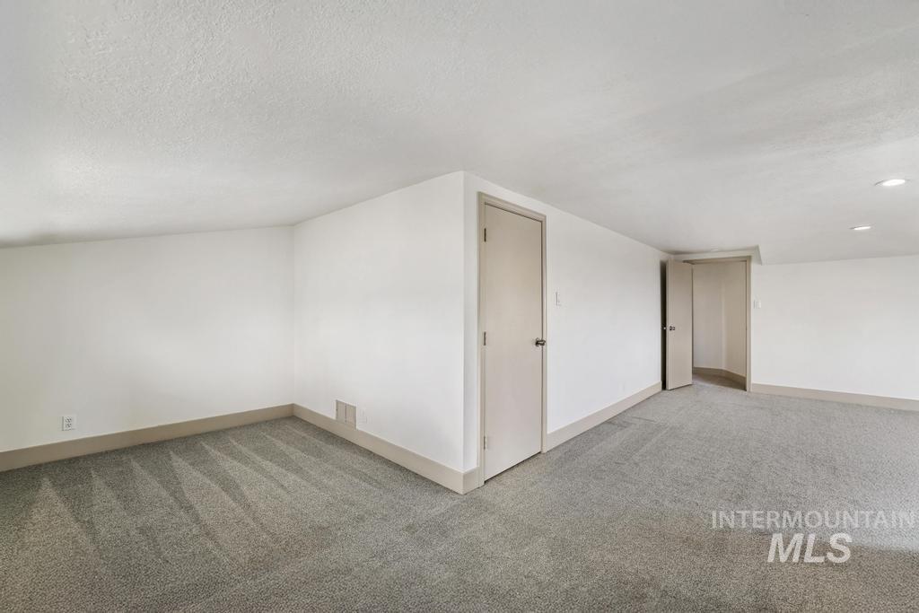 176 HWY 74, Twin Falls, Idaho 83301, 4 Bedrooms, 2 Bathrooms, Residential For Sale, Price $498,000,MLS 98974026