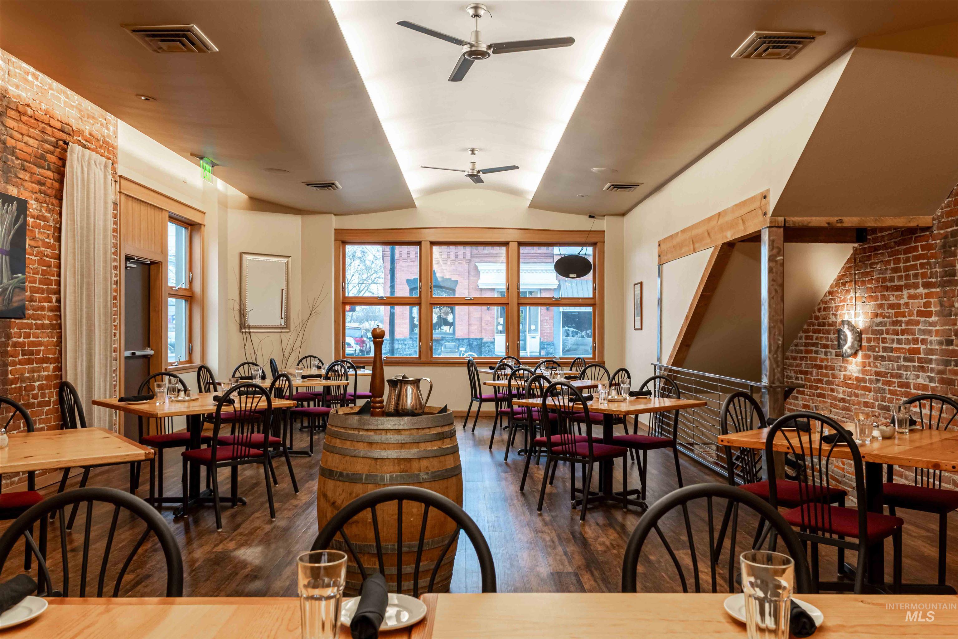 900 6th Street, Clarkston, Washington 99403, Business/Commercial For Sale, Price $150,000,MLS 98974027