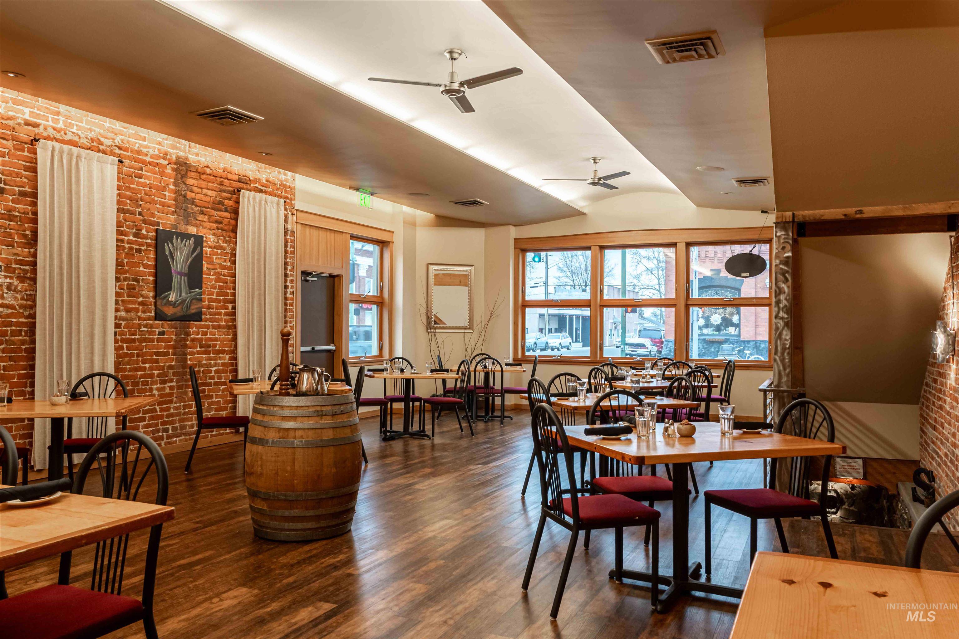 900 6th Street, Clarkston, Washington 99403, Business/Commercial For Sale, Price $150,000,MLS 98974027