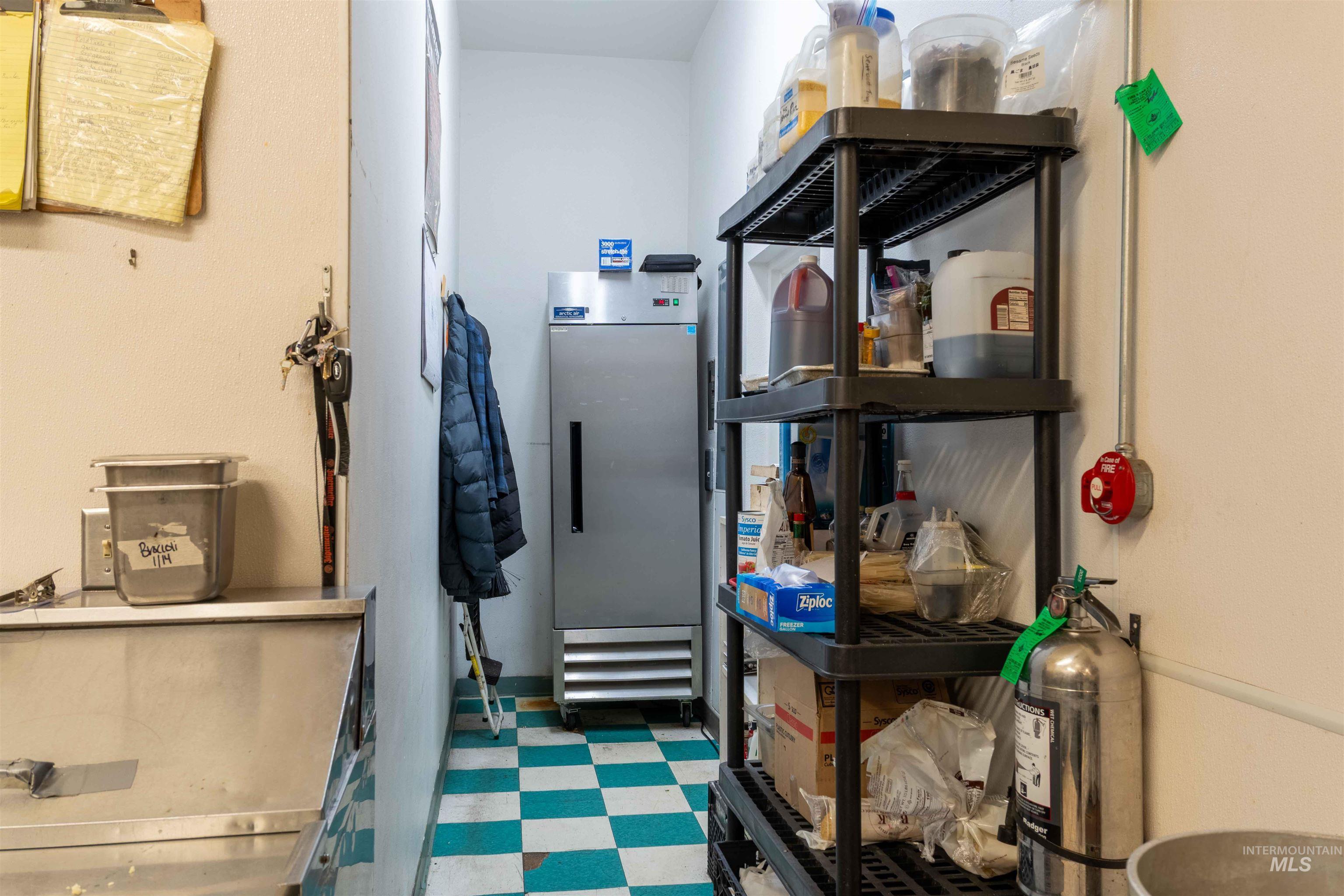 900 6th Street, Clarkston, Washington 99403, Business/Commercial For Sale, Price $150,000,MLS 98974027