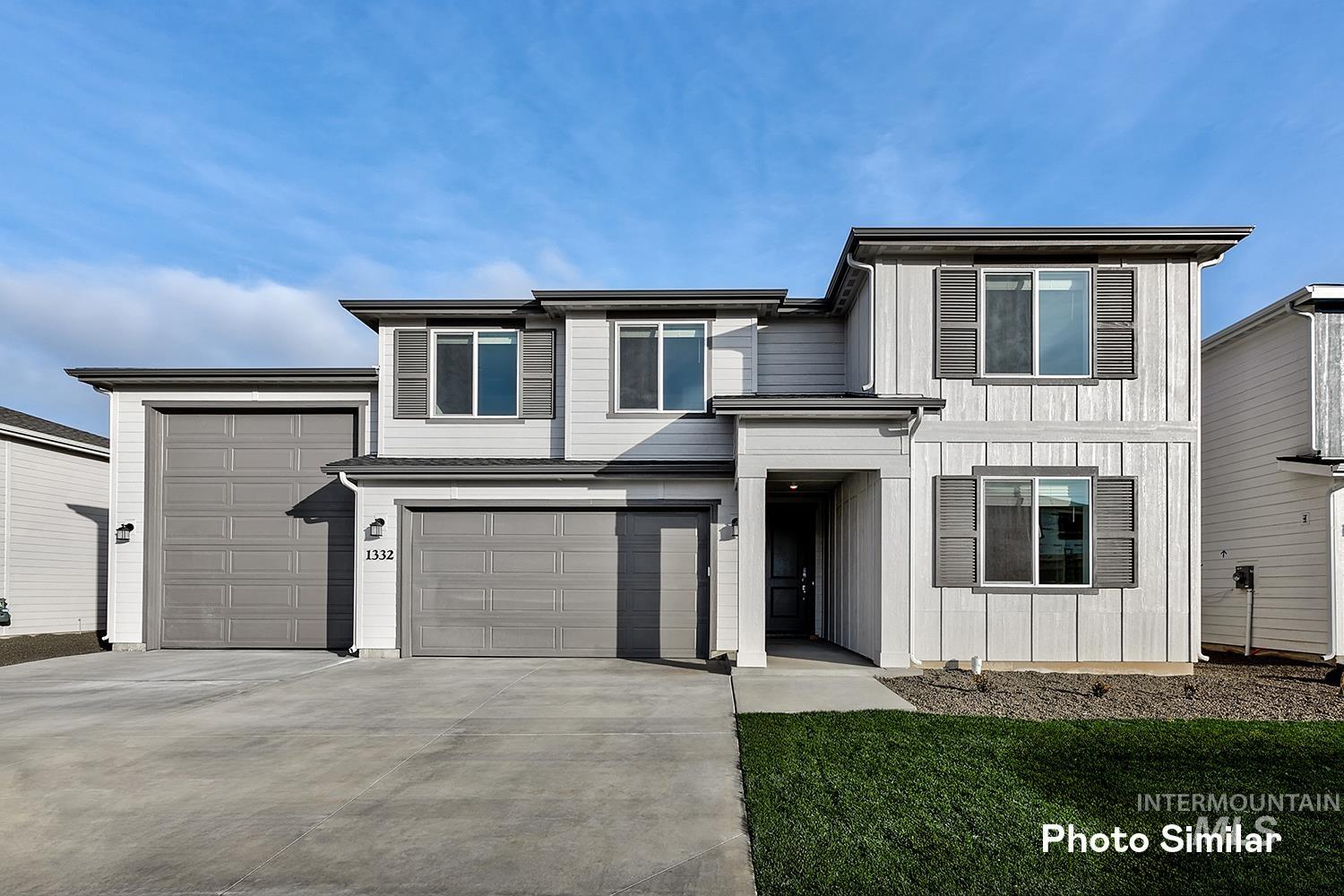 1360 S Bobby Ave, Kuna, Idaho 83634, 4 Bedrooms, 3 Bathrooms, Residential For Sale, Price $569,900,MLS 98974028