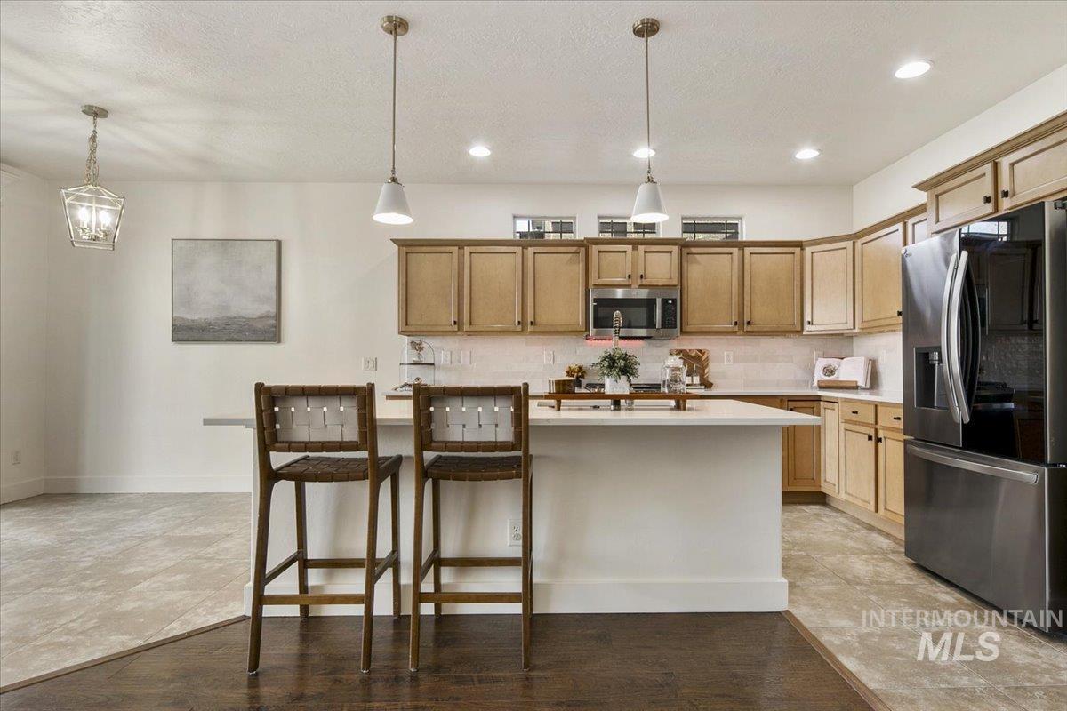 10258 W Brownstone Dr, Boise, Idaho 83709, 4 Bedrooms, 2.5 Bathrooms, Residential For Sale, Price $575,000,MLS 98974033