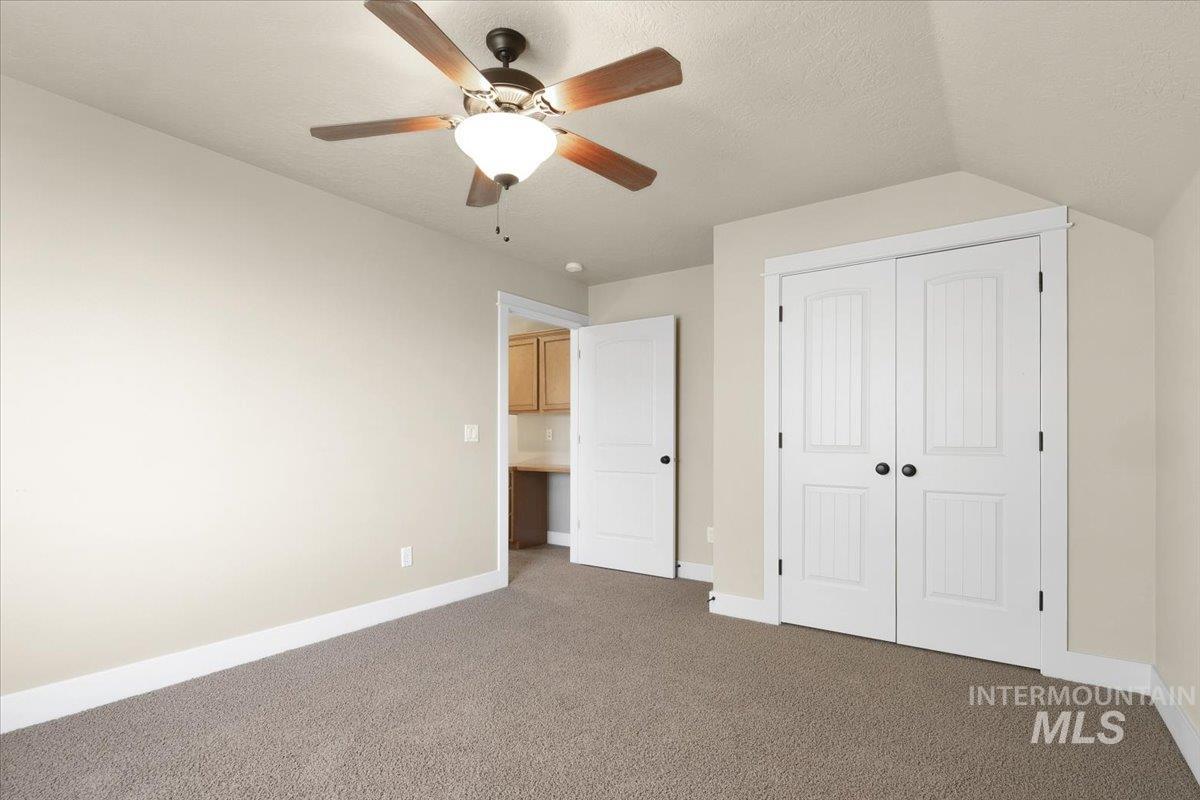 10258 W Brownstone Dr, Boise, Idaho 83709, 4 Bedrooms, 2.5 Bathrooms, Residential For Sale, Price $575,000,MLS 98974033