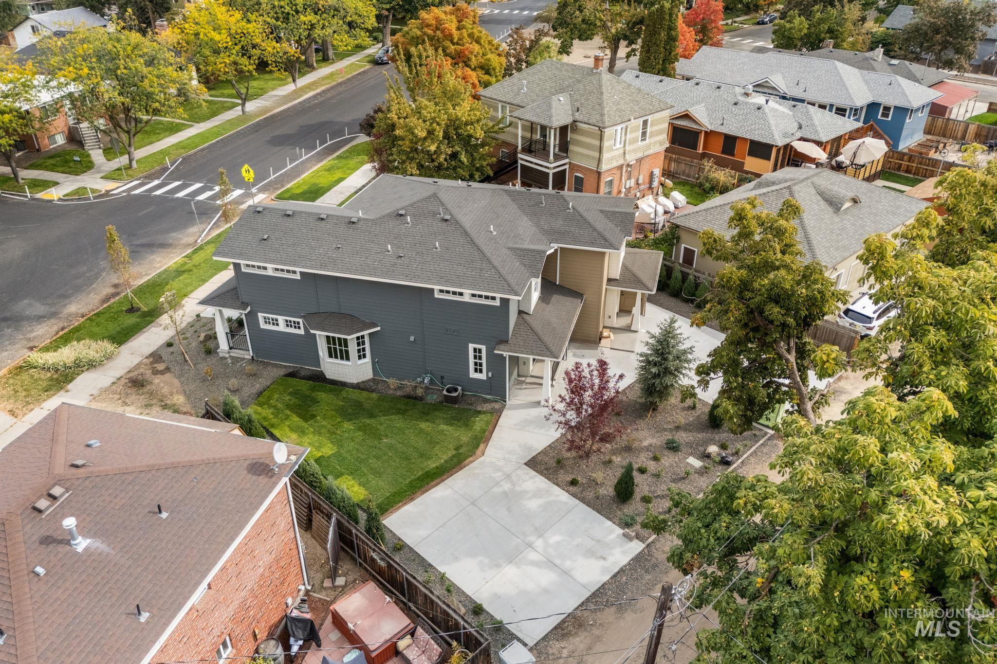 805/811 E McKinley St, Boise, Idaho 83712, 2 Bedrooms, 2.5 Bathrooms, Residential Income For Sale, Price $1,125,000,MLS 98974034