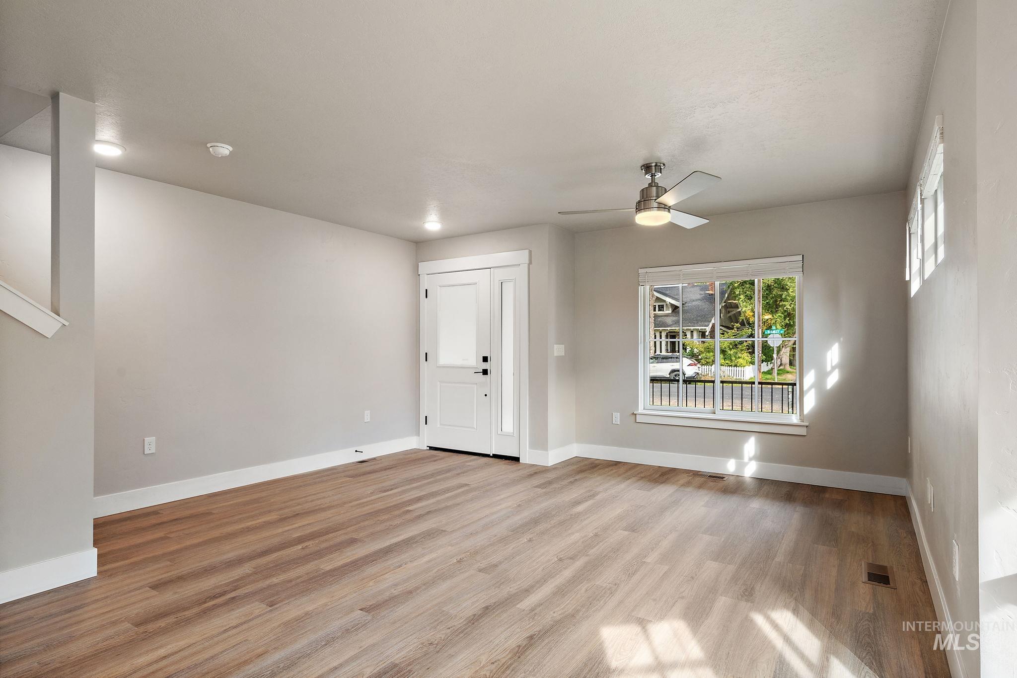 805/811 E McKinley St, Boise, Idaho 83712, 2 Bedrooms, 2.5 Bathrooms, Residential Income For Sale, Price $1,125,000,MLS 98974034