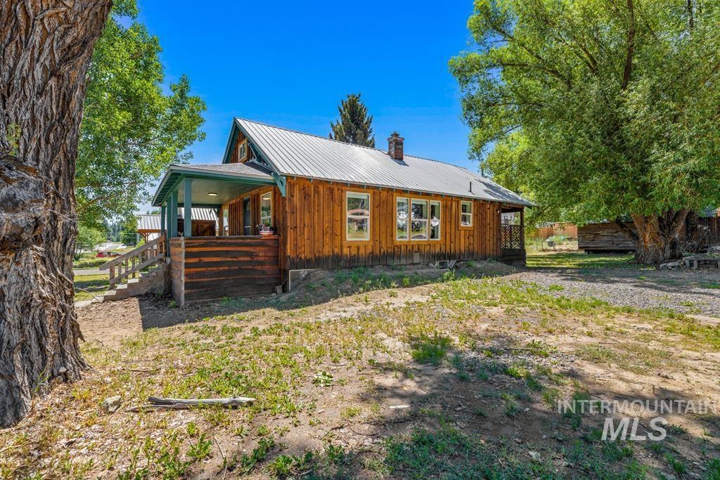 311 N School Street, Cascade, Idaho 83611, 3 Bedrooms, 2 Bathrooms, Residential For Sale, Price $459,000,MLS 98974035