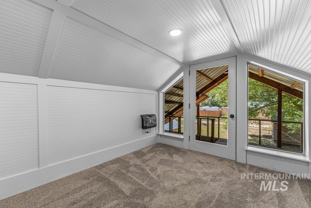 311 N School Street, Cascade, Idaho 83611, 3 Bedrooms, 2 Bathrooms, Residential For Sale, Price $459,000,MLS 98974035