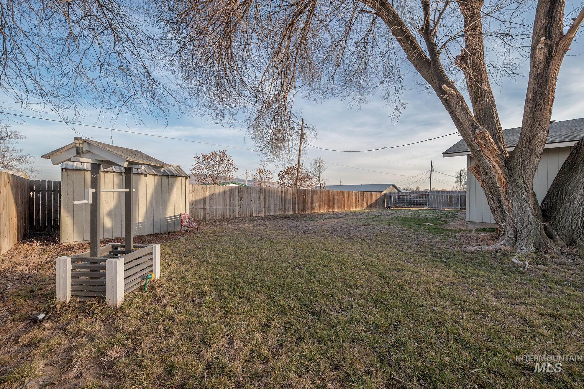 1394 Morton St., Vale, Oregon 97918, 2 Bedrooms, 1 Bathroom, Residential For Sale, Price $285,000,MLS 98974041