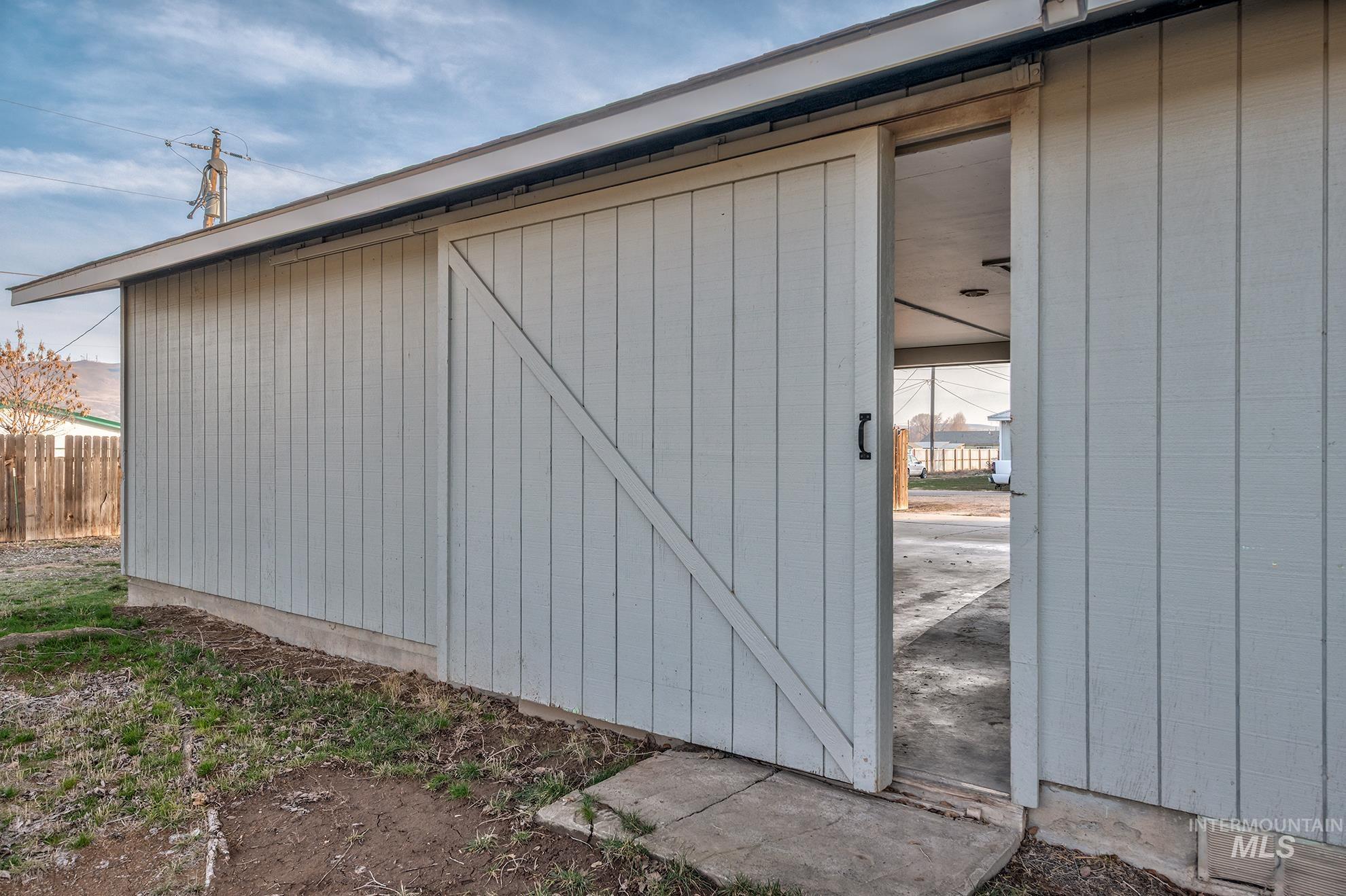 1394 Morton St., Vale, Oregon 97918, 2 Bedrooms, 1 Bathroom, Residential For Sale, Price $285,000,MLS 98974041