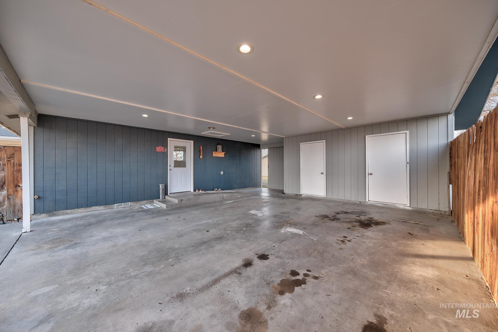 1394 Morton St., Vale, Oregon 97918, 2 Bedrooms, 1 Bathroom, Residential For Sale, Price $285,000,MLS 98974041