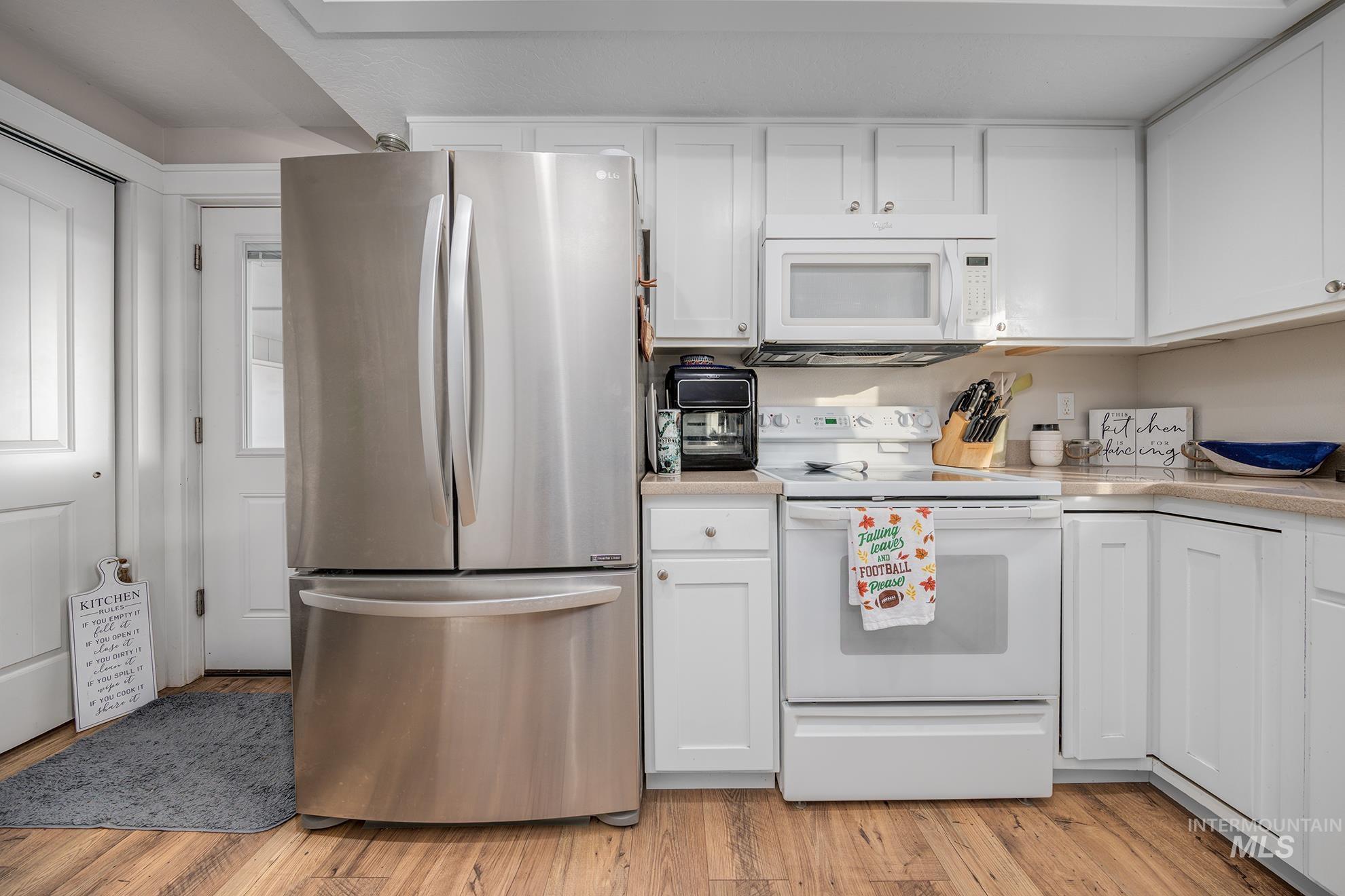 1394 Morton St., Vale, Oregon 97918, 2 Bedrooms, 1 Bathroom, Residential For Sale, Price $285,000,MLS 98974041