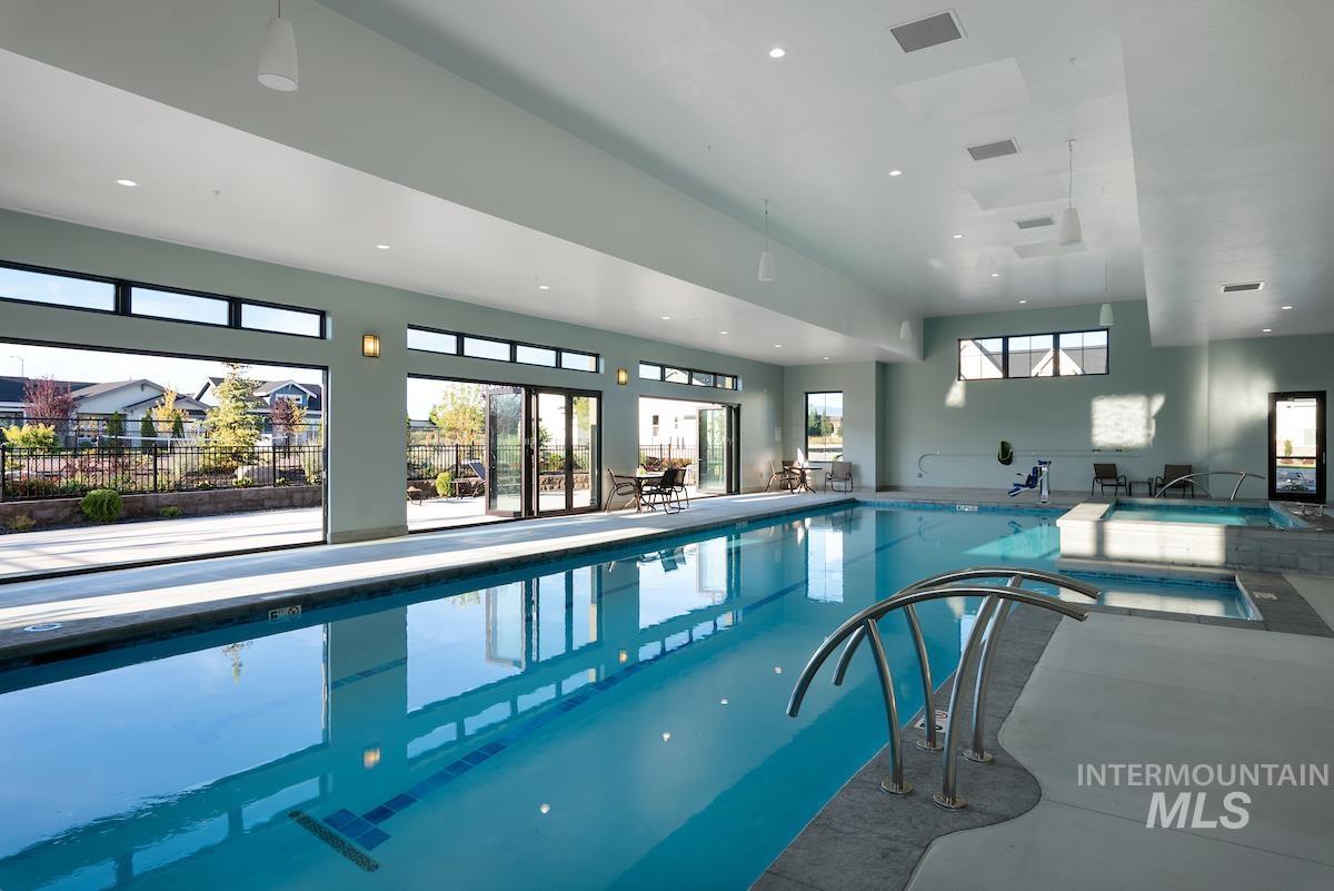 410 W Lockhart Lane, Meridian, Idaho 83646, 2 Bedrooms, 2 Bathrooms, Residential For Sale, Price $547,777,MLS 98974042