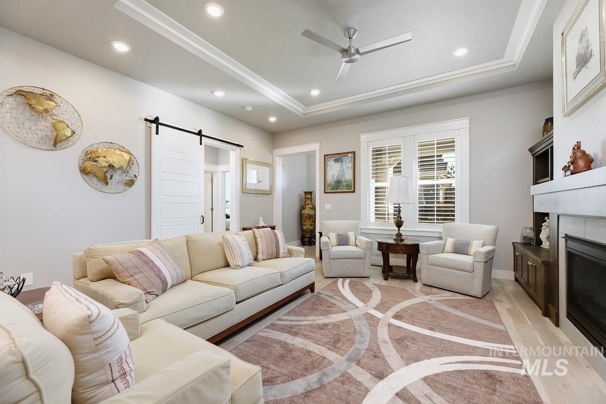 410 W Lockhart Lane, Meridian, Idaho 83646, 2 Bedrooms, 2 Bathrooms, Residential For Sale, Price $547,777,MLS 98974042