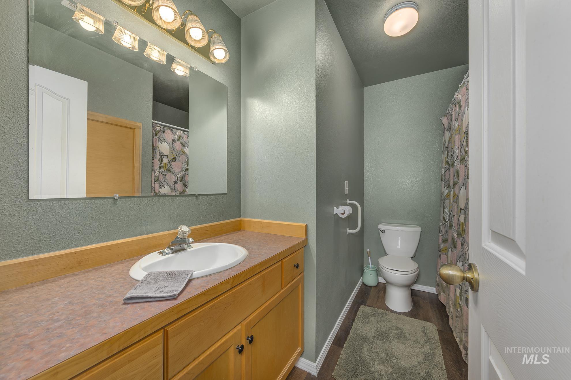 1715 Striker Lane, Weiser, Idaho 83672, 3 Bedrooms, 3 Bathrooms, Residential For Sale, Price $775,000,MLS 98974046