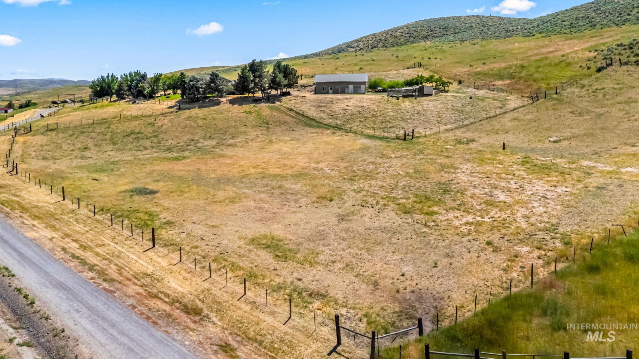1715 Striker Lane, Weiser, Idaho 83672, 3 Bedrooms, 3 Bathrooms, Residential For Sale, Price $775,000,MLS 98974046