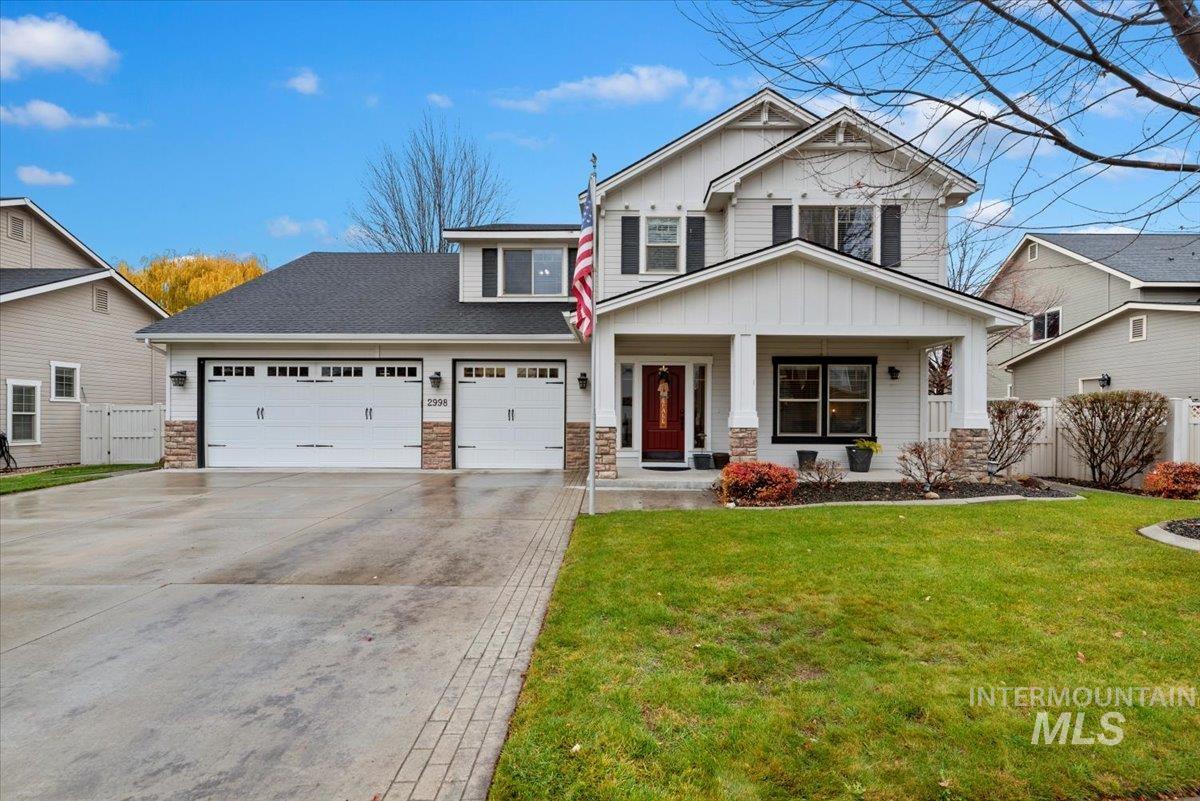 2998 E Shadowwolf Dr, Eagle, Idaho 83616, 5 Bedrooms, 2.5 Bathrooms, Residential For Sale, Price $799,900,MLS 98974047