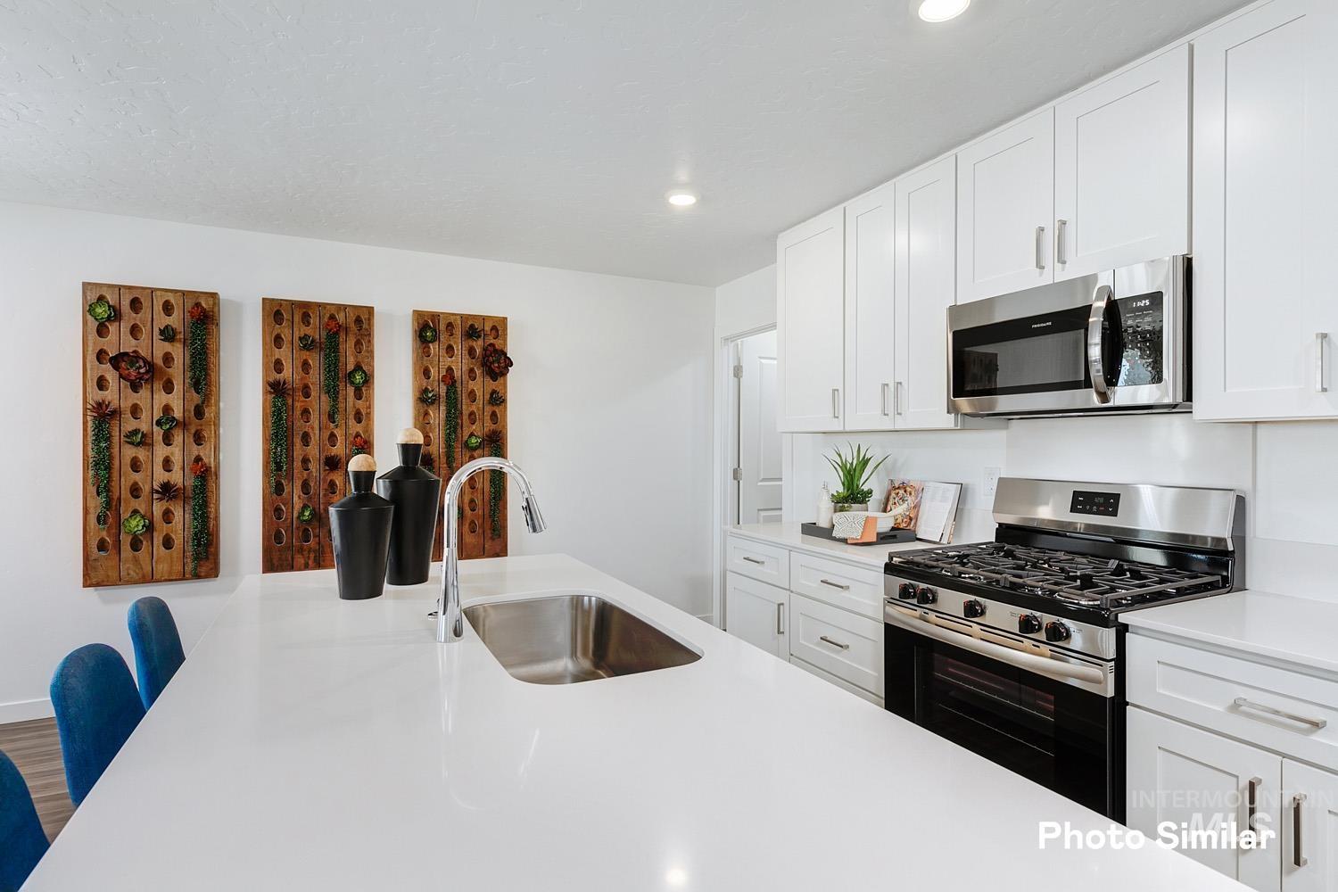 3410 S Tamayo Pl, Meridian, Idaho 83642, 3 Bedrooms, 2 Bathrooms, Residential For Sale, Price $519,900,MLS 98974048