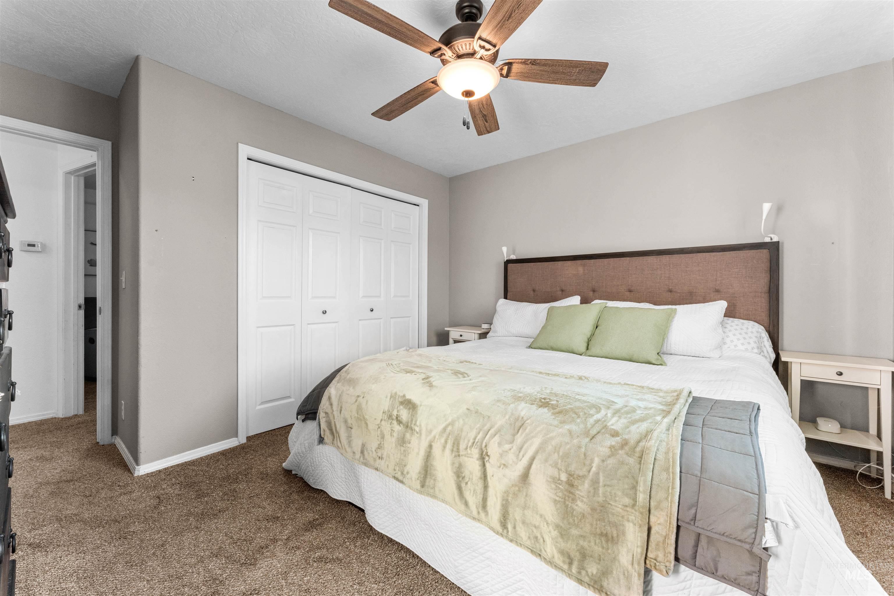 1553 W Ryegrass Ct., Kuna, Idaho 83634, 3 Bedrooms, 2 Bathrooms, Residential For Sale, Price $384,900,MLS 98974049