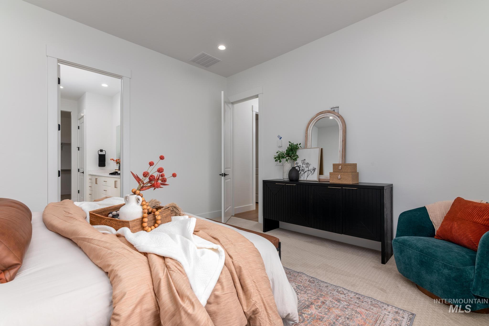 5174 W River Oaks Dr, Meridian, Idaho 83646, 4 Bedrooms, 3 Bathrooms, Residential For Sale, Price $699,000, 98974051