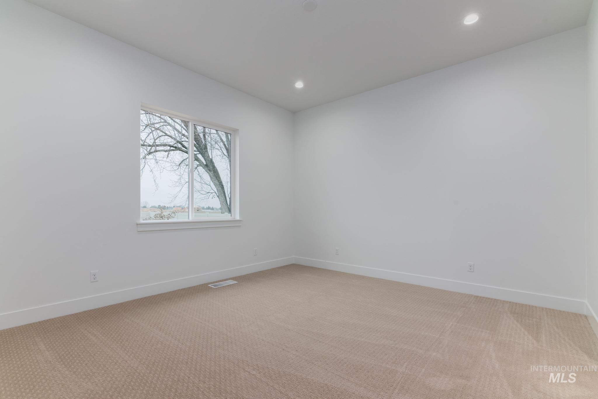 5174 W River Oaks Dr, Meridian, Idaho 83646, 4 Bedrooms, 3 Bathrooms, Residential For Sale, Price $699,000,MLS 98974051