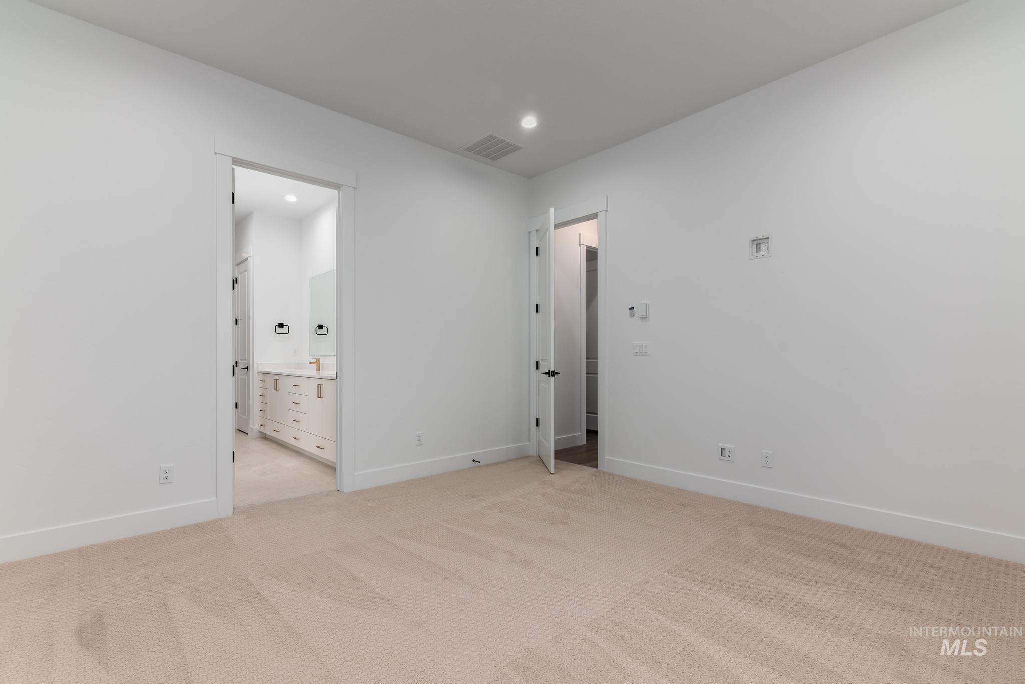 5174 W River Oaks Dr, Meridian, Idaho 83646, 4 Bedrooms, 3 Bathrooms, Residential For Sale, Price $699,000,MLS 98974051