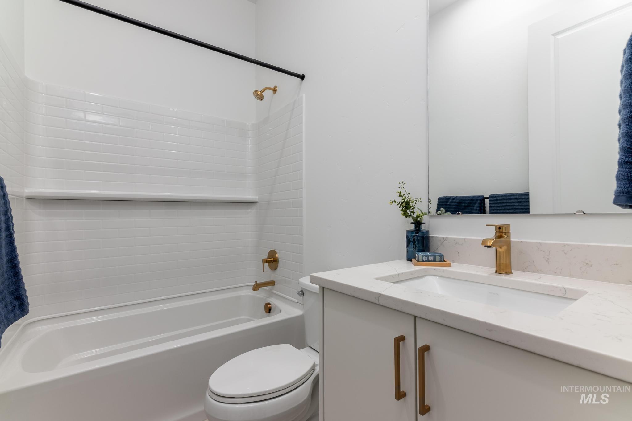 5174 W River Oaks Dr, Meridian, Idaho 83646, 4 Bedrooms, 3 Bathrooms, Residential For Sale, Price $699,000, 98974051