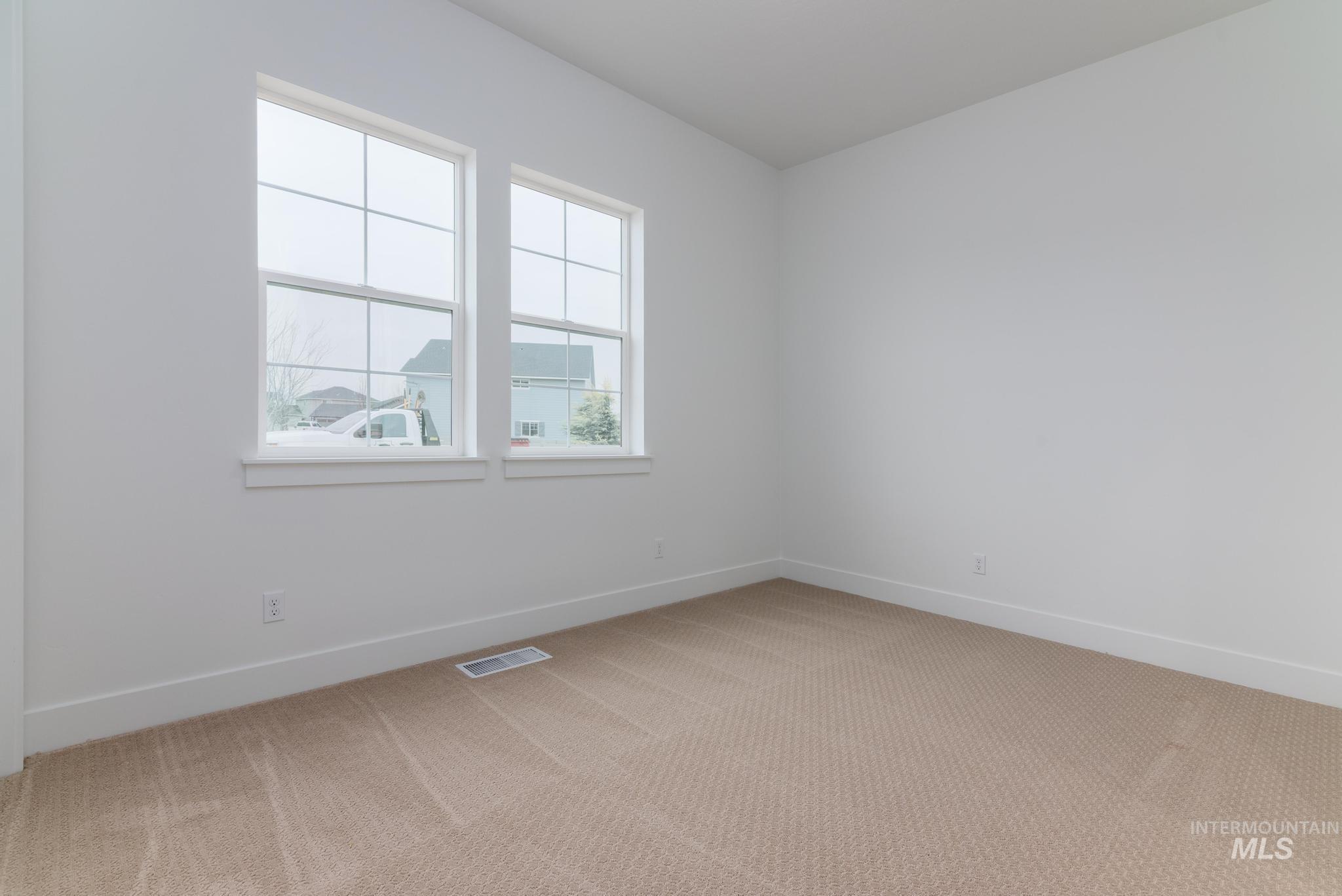 5174 W River Oaks Dr, Meridian, Idaho 83646, 4 Bedrooms, 3 Bathrooms, Residential For Sale, Price $699,000,MLS 98974051