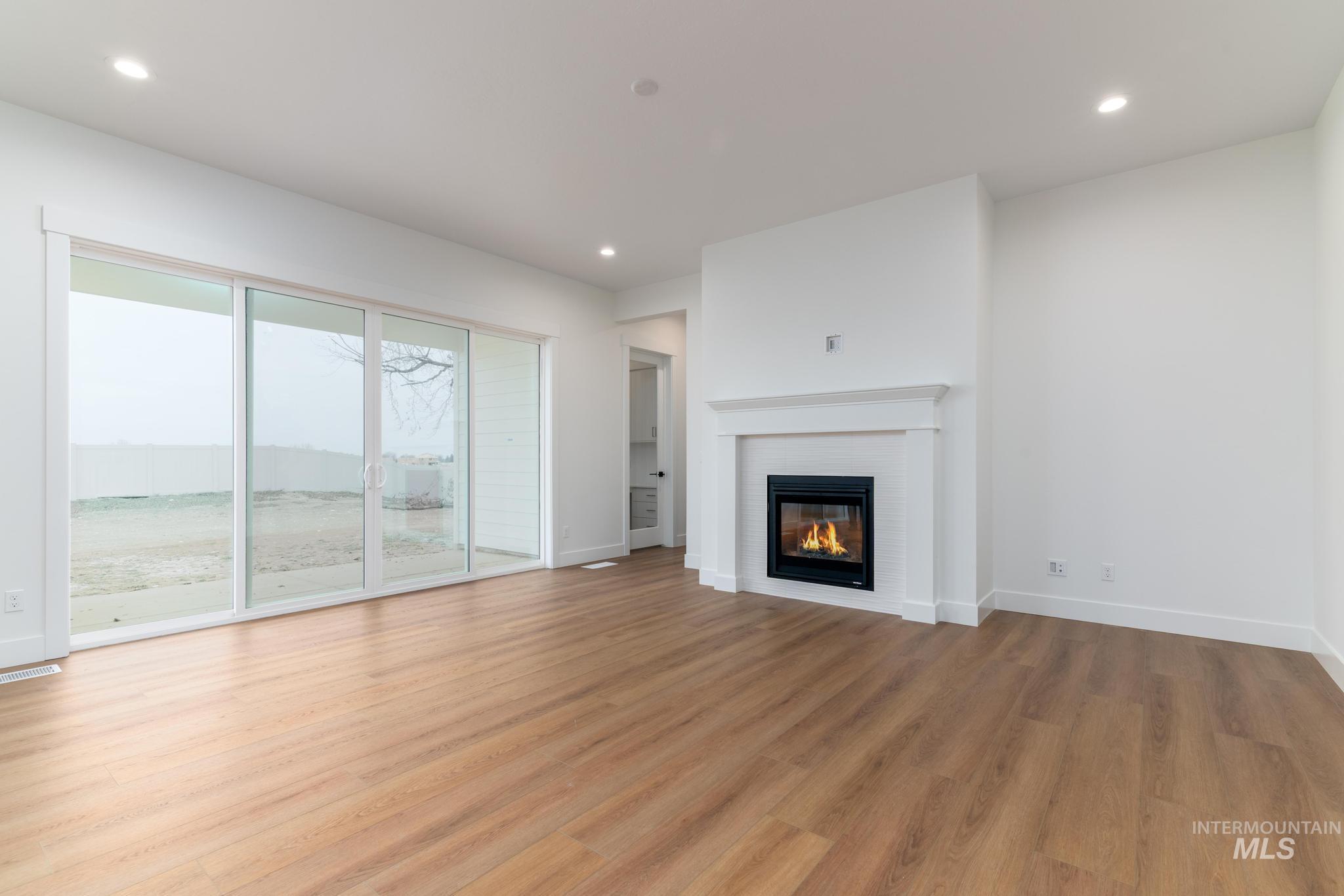 5174 W River Oaks Dr, Meridian, Idaho 83646, 4 Bedrooms, 3 Bathrooms, Residential For Sale, Price $699,000,MLS 98974051