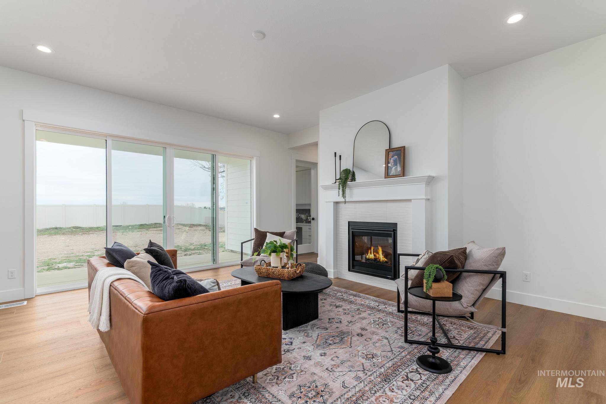 5174 W River Oaks Dr, Meridian, Idaho 83646, 4 Bedrooms, 3 Bathrooms, Residential For Sale, Price $699,000, 98974051