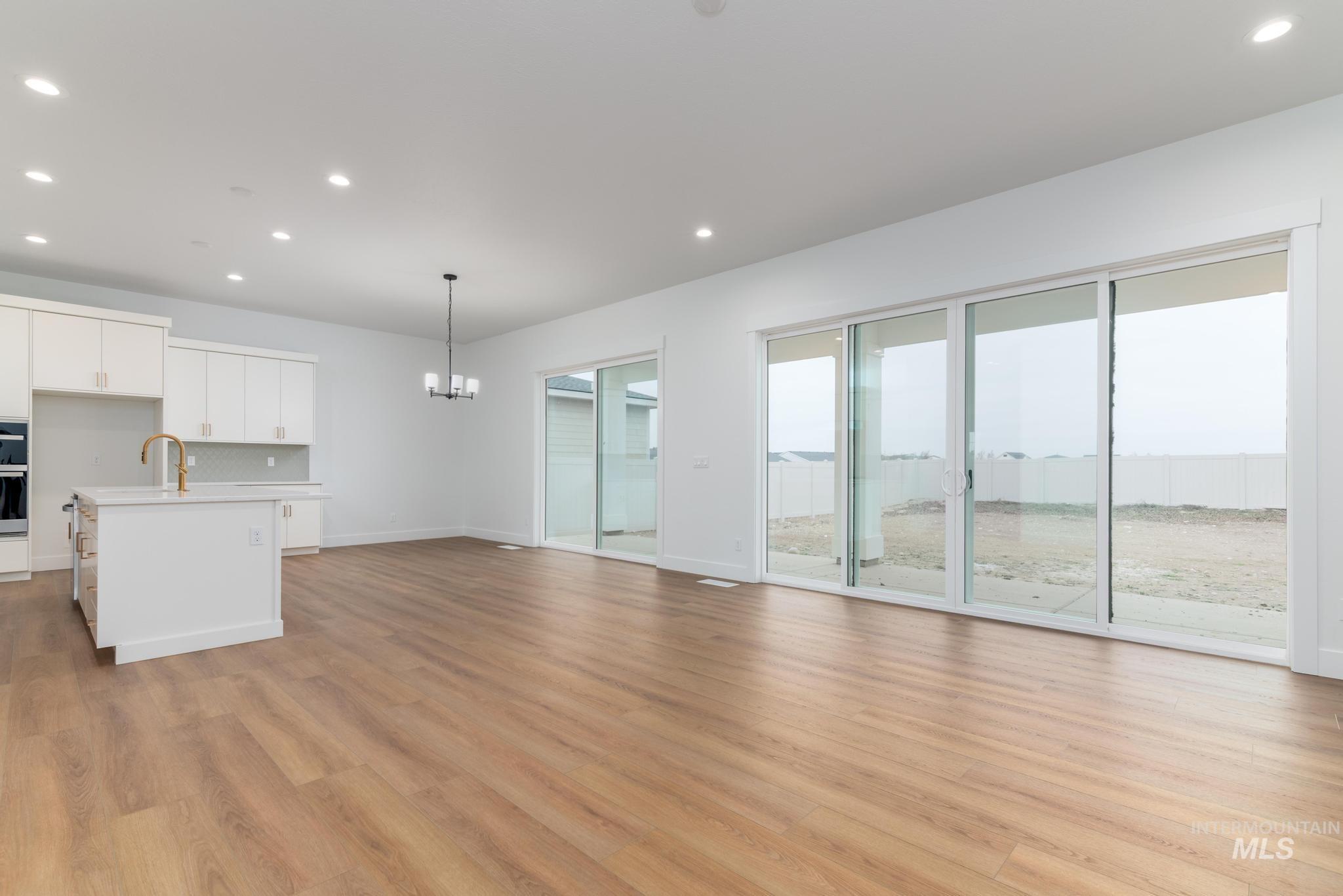 5174 W River Oaks Dr, Meridian, Idaho 83646, 4 Bedrooms, 3 Bathrooms, Residential For Sale, Price $699,000,MLS 98974051